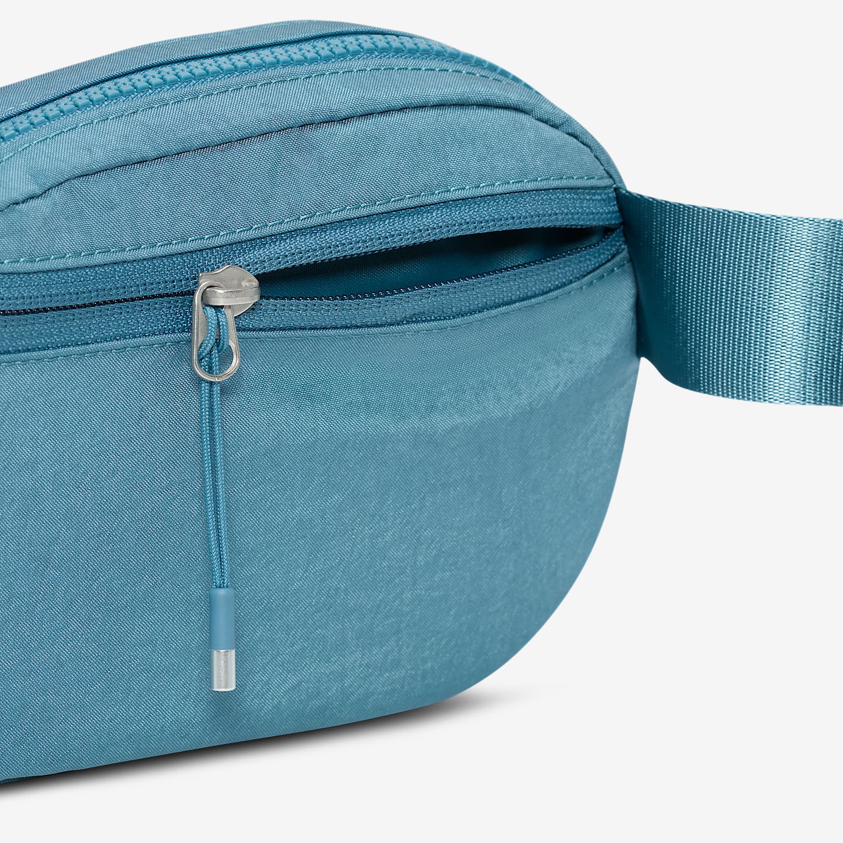Nike Aura Crossbody Bag (2L)