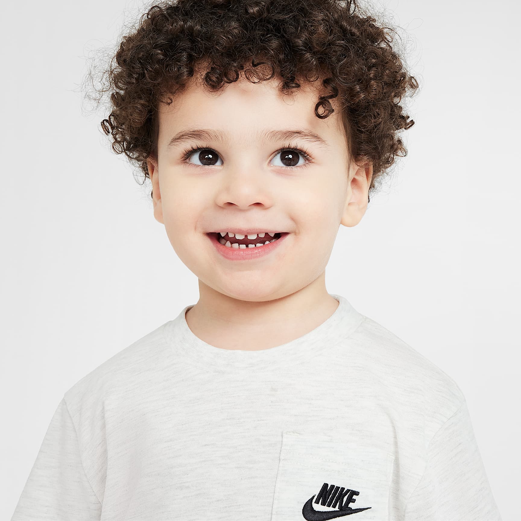 Nike Sportswear Toddler Pocket T-Shirt and French Terry Shorts Set