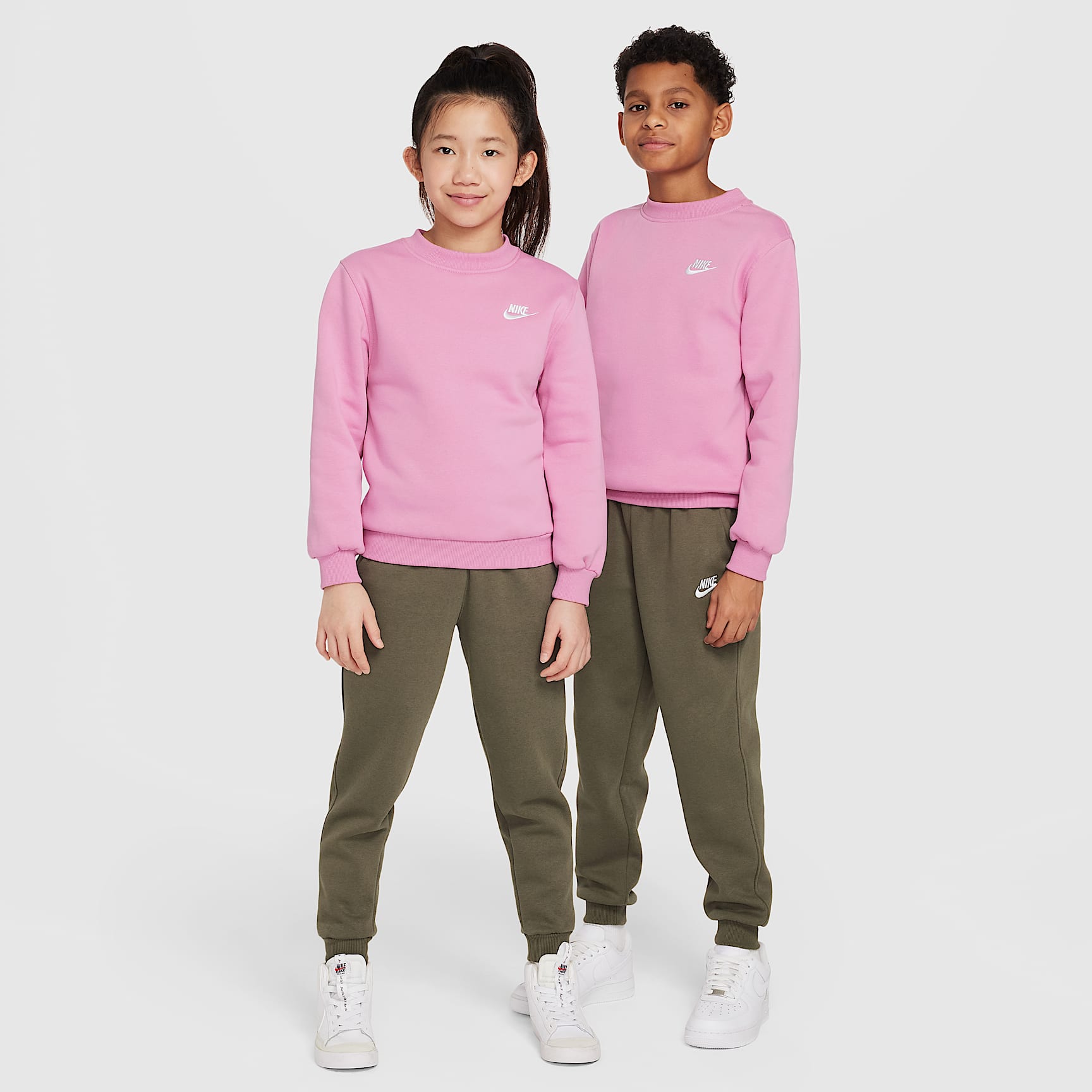 Nike Sportswear Club Fleece Big Kids' Sweatshirt