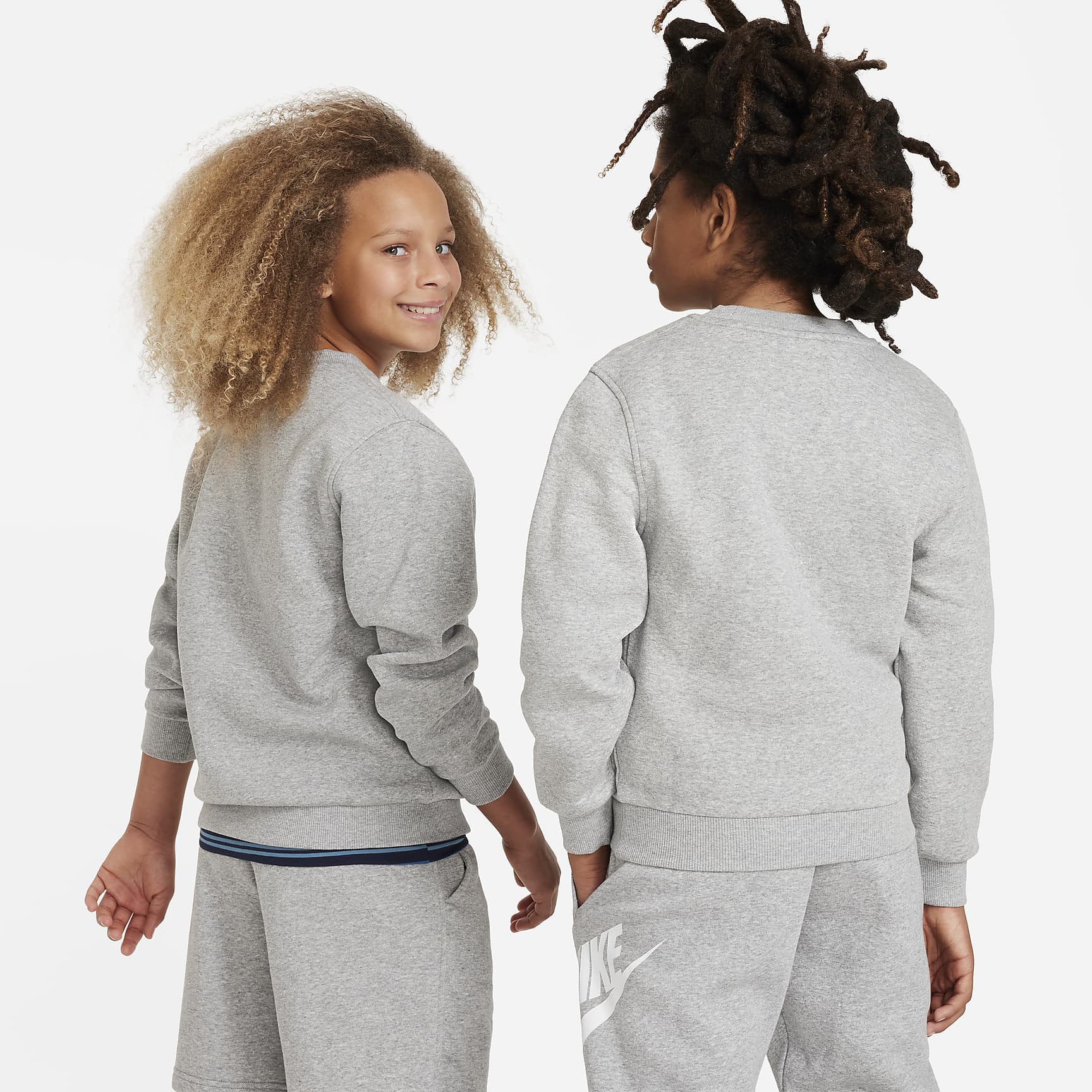 Nike Sportswear Club Fleece Big Kids' Sweatshirt