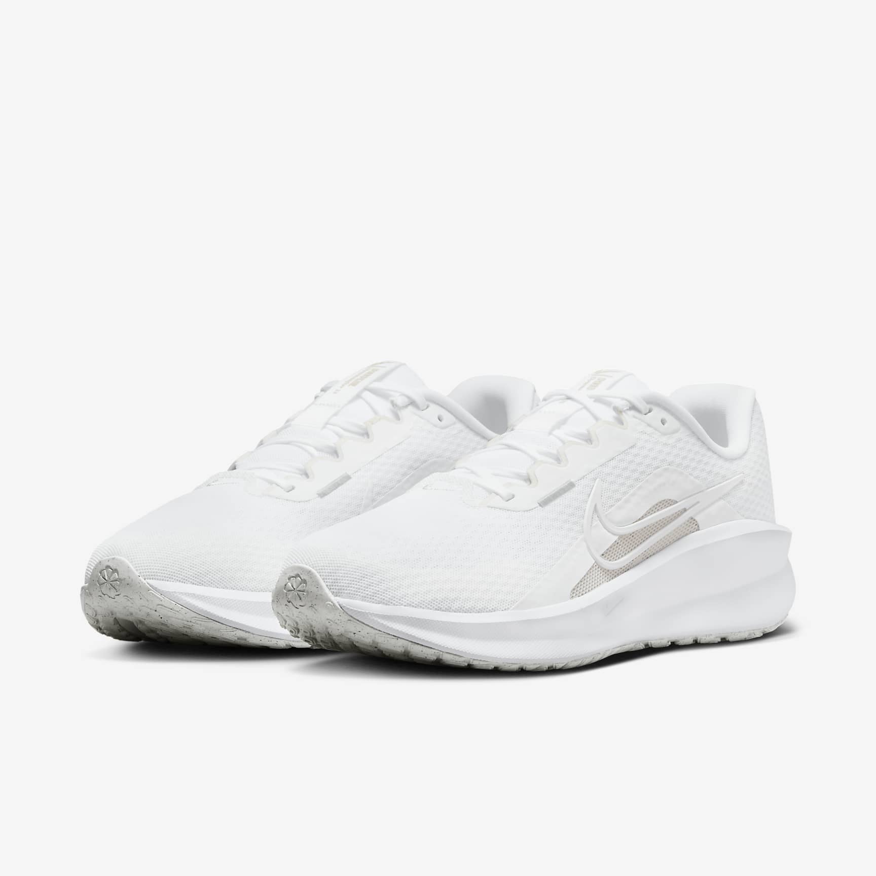 Nike Downshifter 13 Men's Road Running Shoes