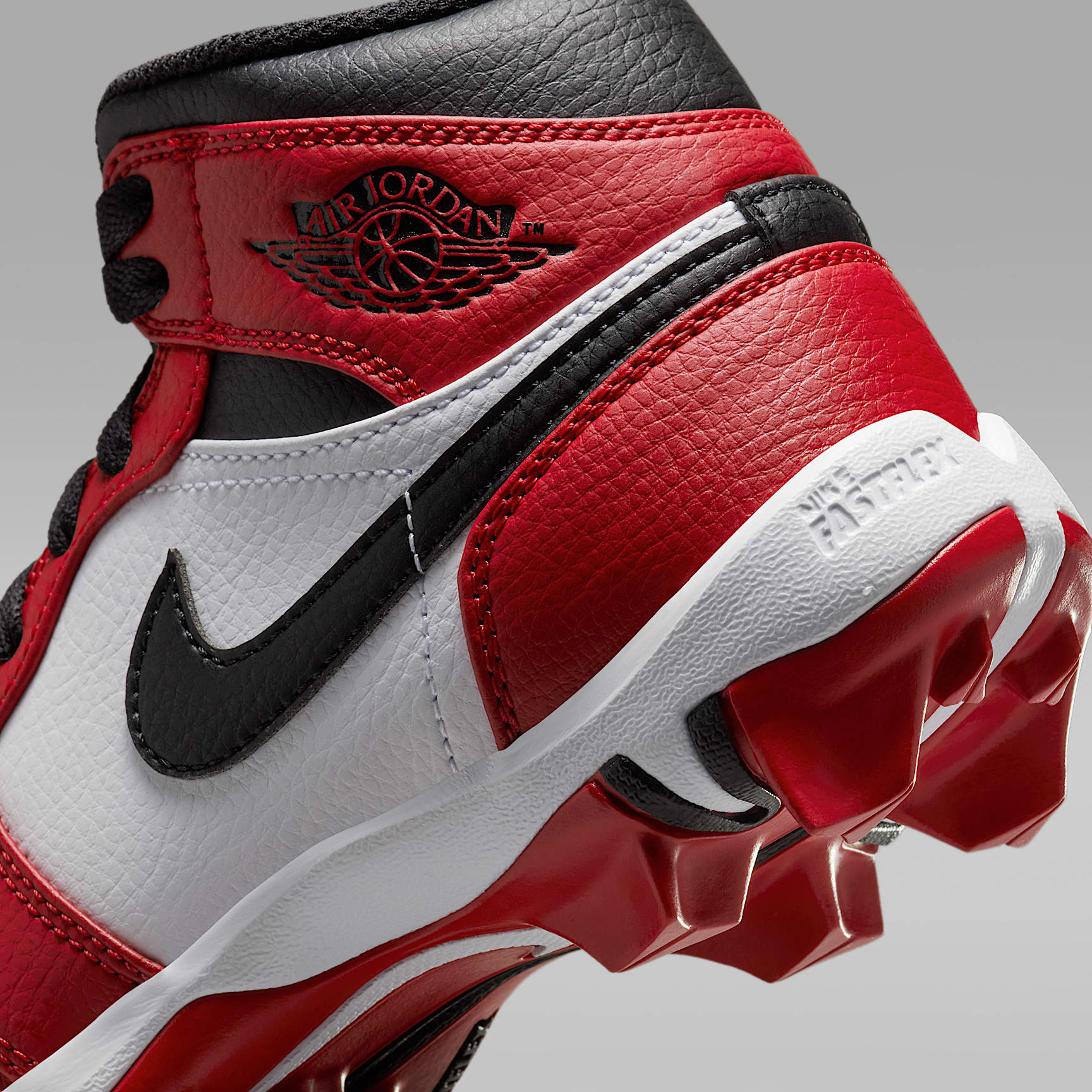Jordan 1 Mid Little/Big Kids' Cleats