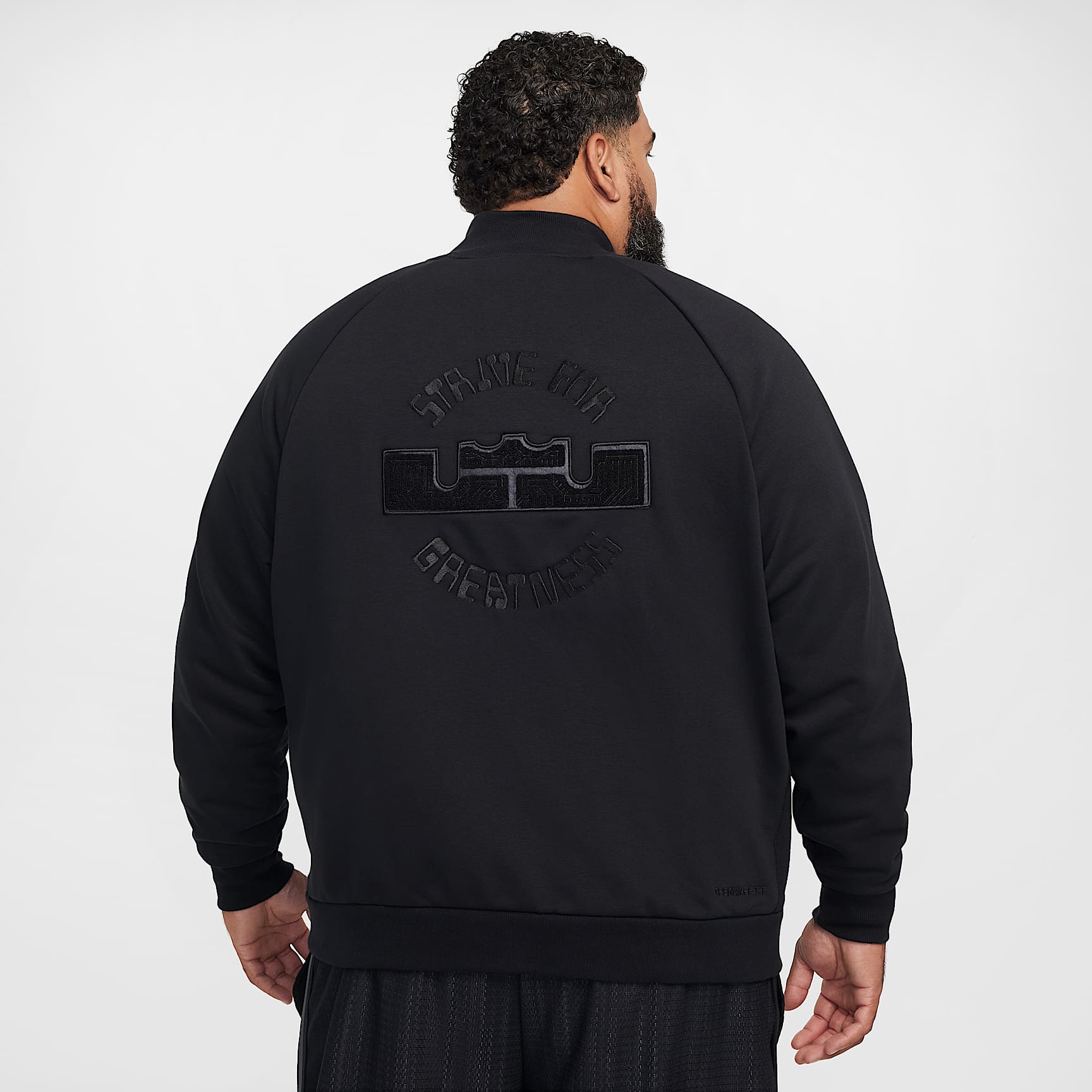 LeBron Standard Issue Men's Therma-FIT Basketball Jacket