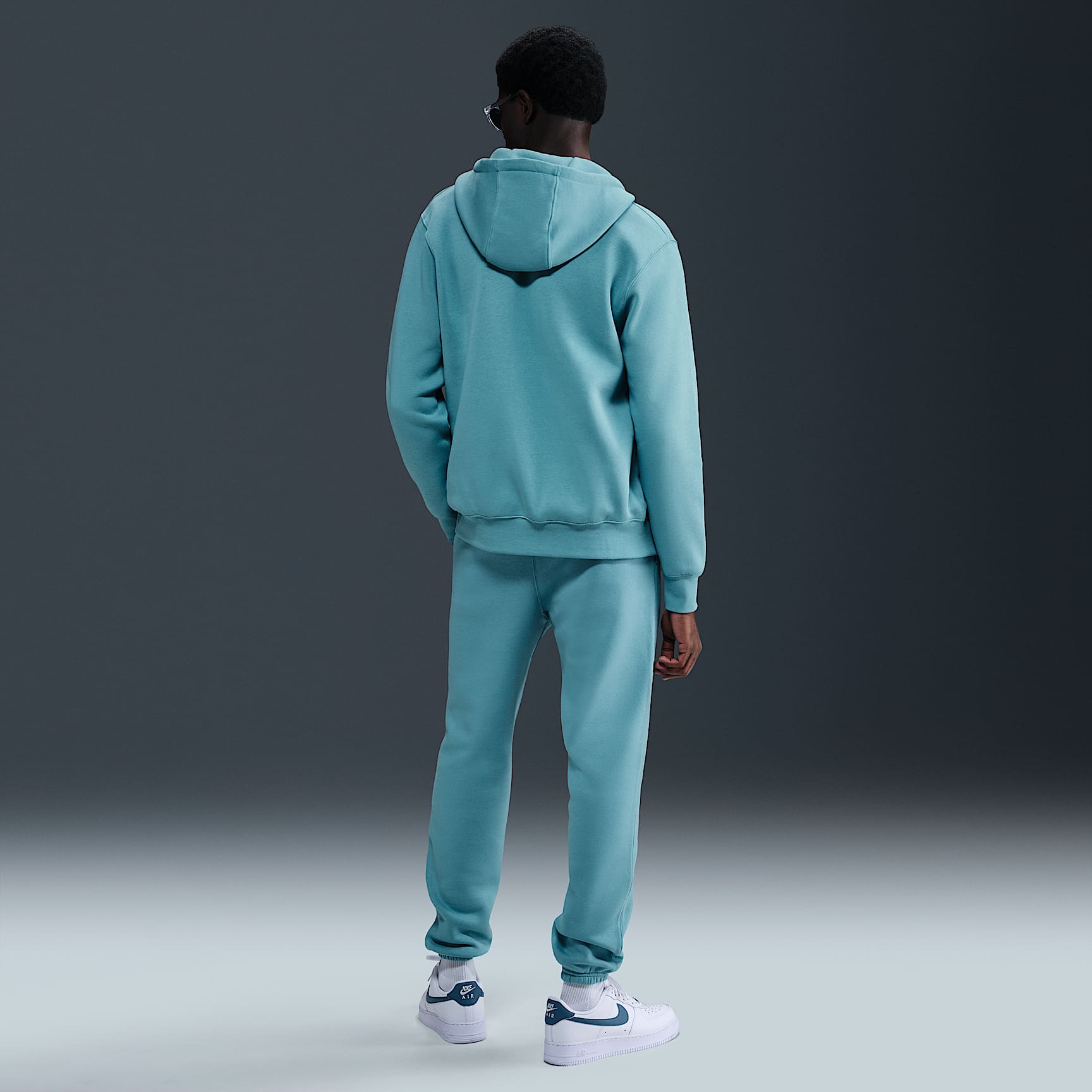 Nike Club Men's Cuffed Brushed Fleece Pants