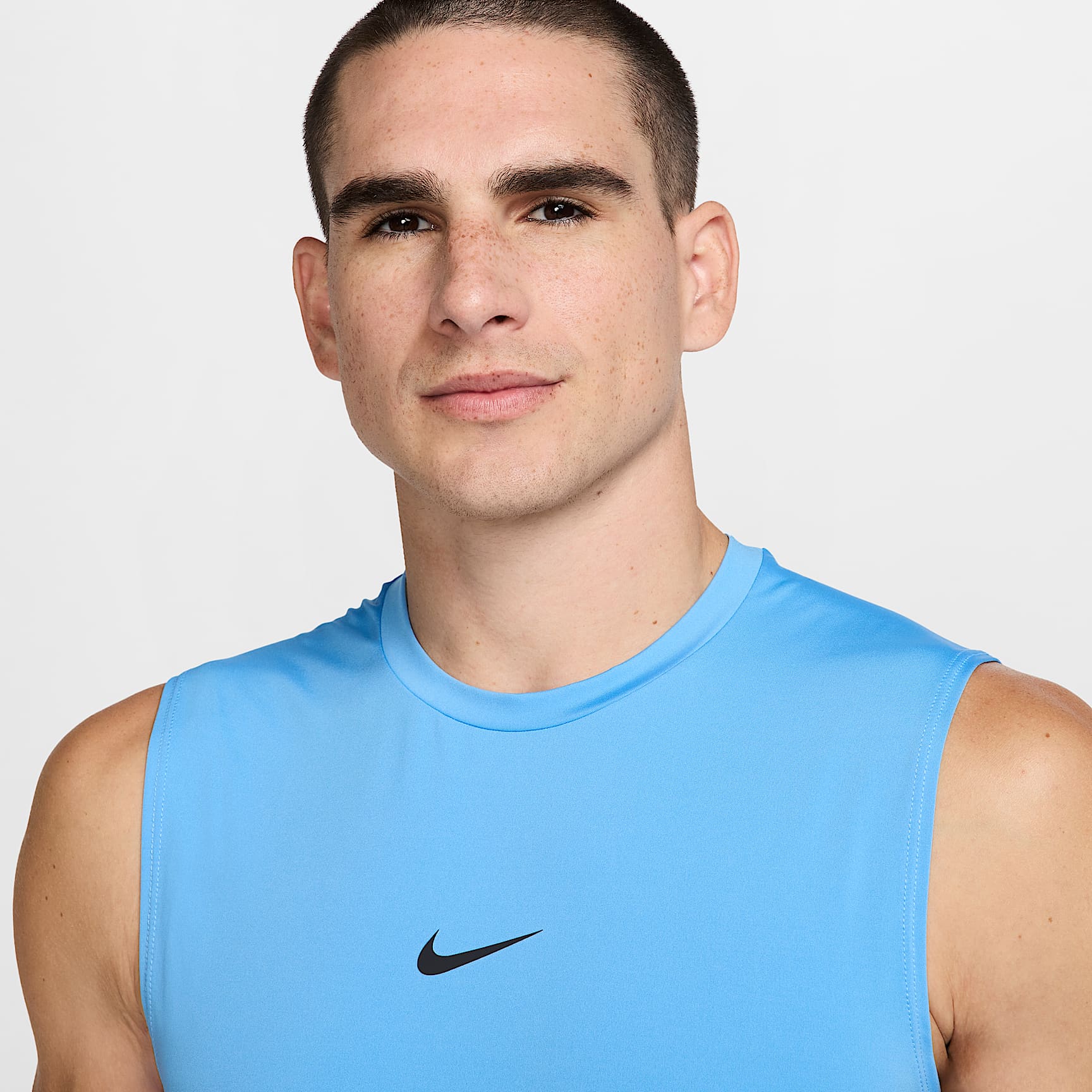 Nike Pro Men's Dri-FIT Slim Sleeveless Top