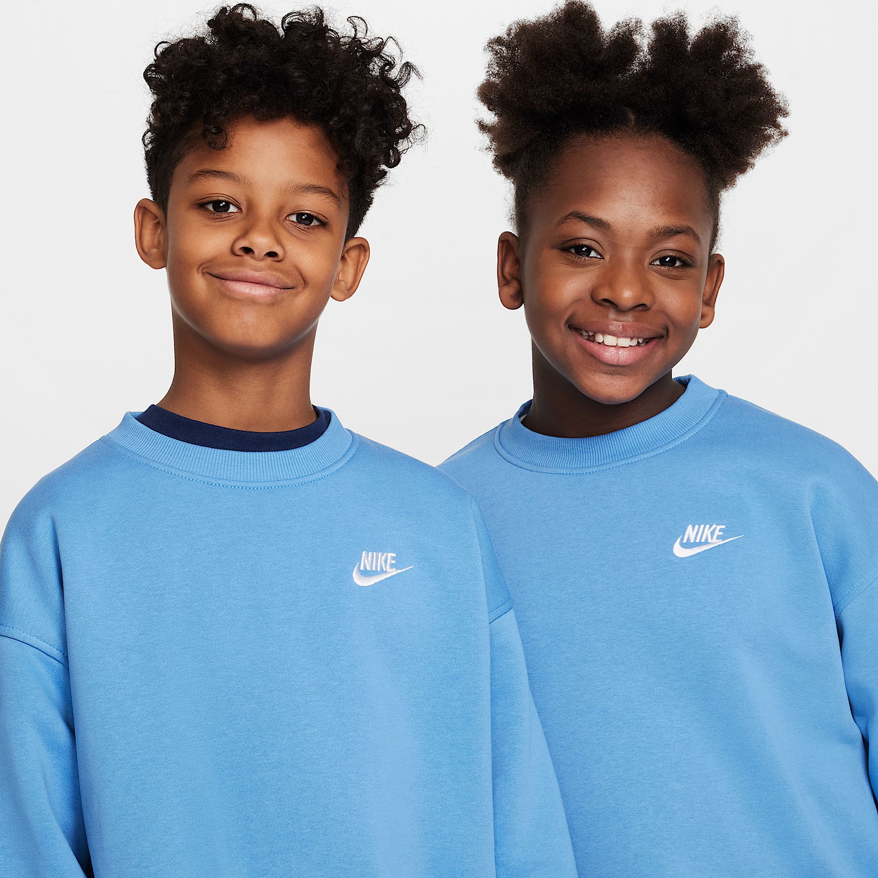 Nike Sportswear Club Fleece Big Kids' Oversized Sweatshirt