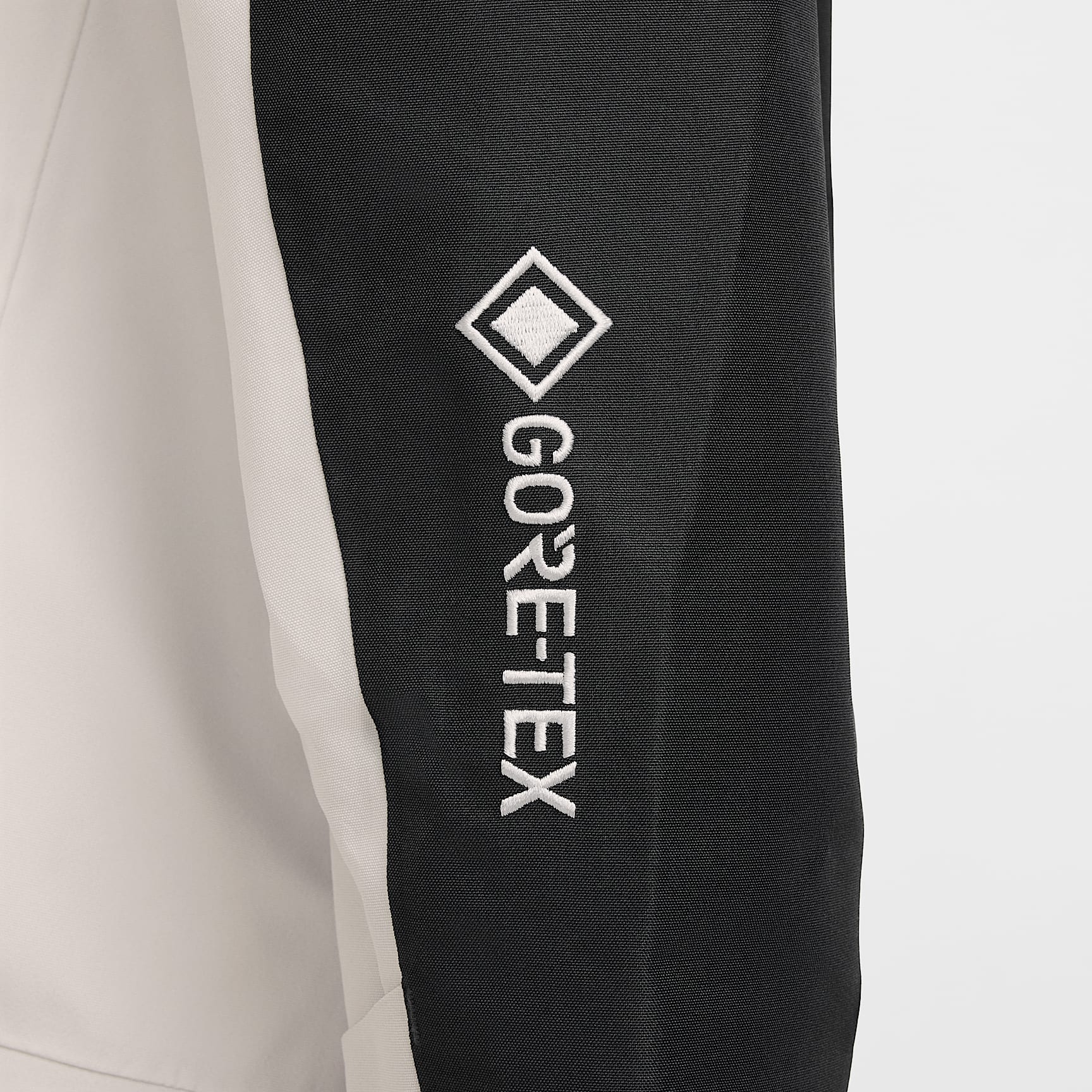 Nike ACG "Chena Vortex" Storm-FIT ADV GORE-TEX Jacket