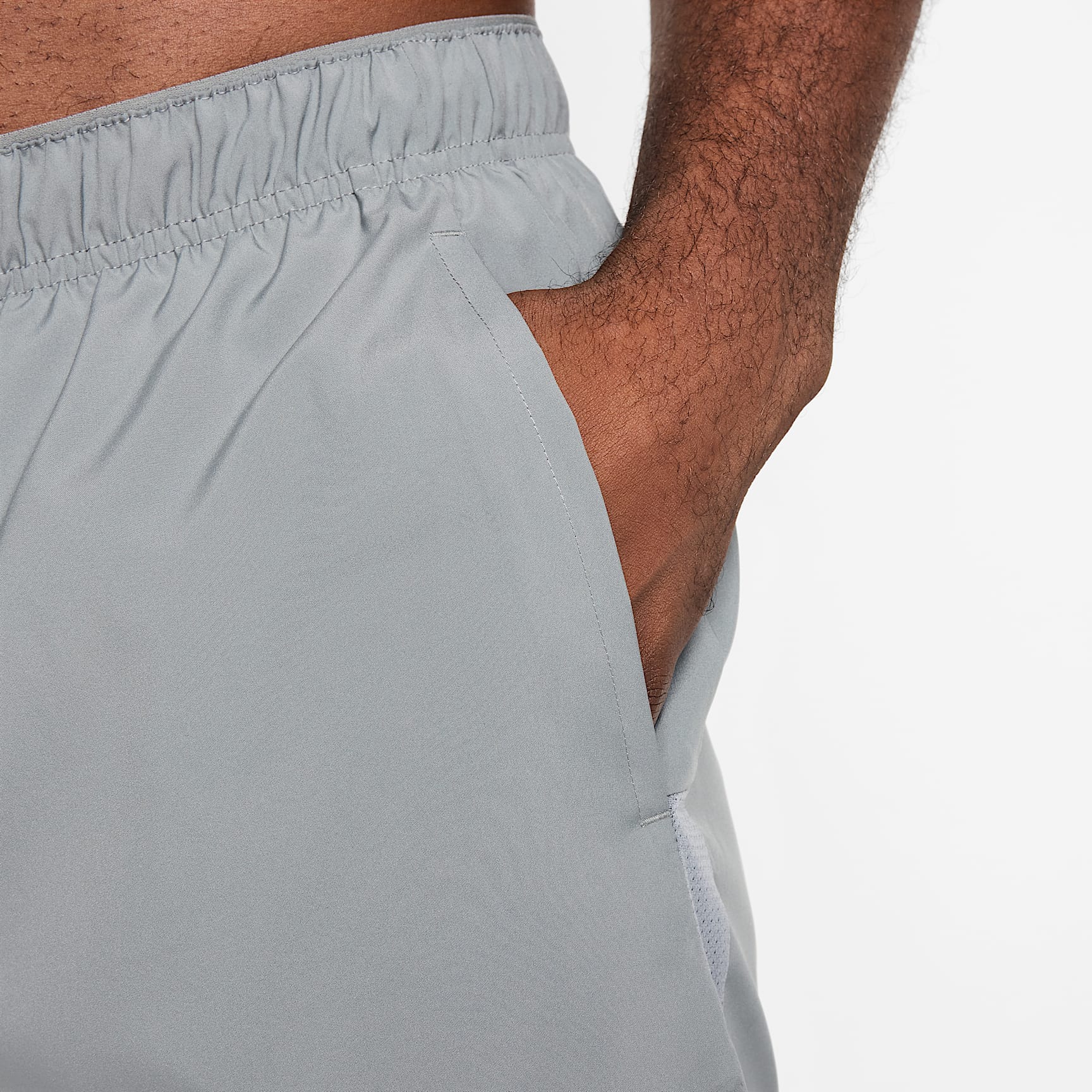 Nike Challenger Men's Dri-FIT 5" 2-in-1 Versatile Shorts