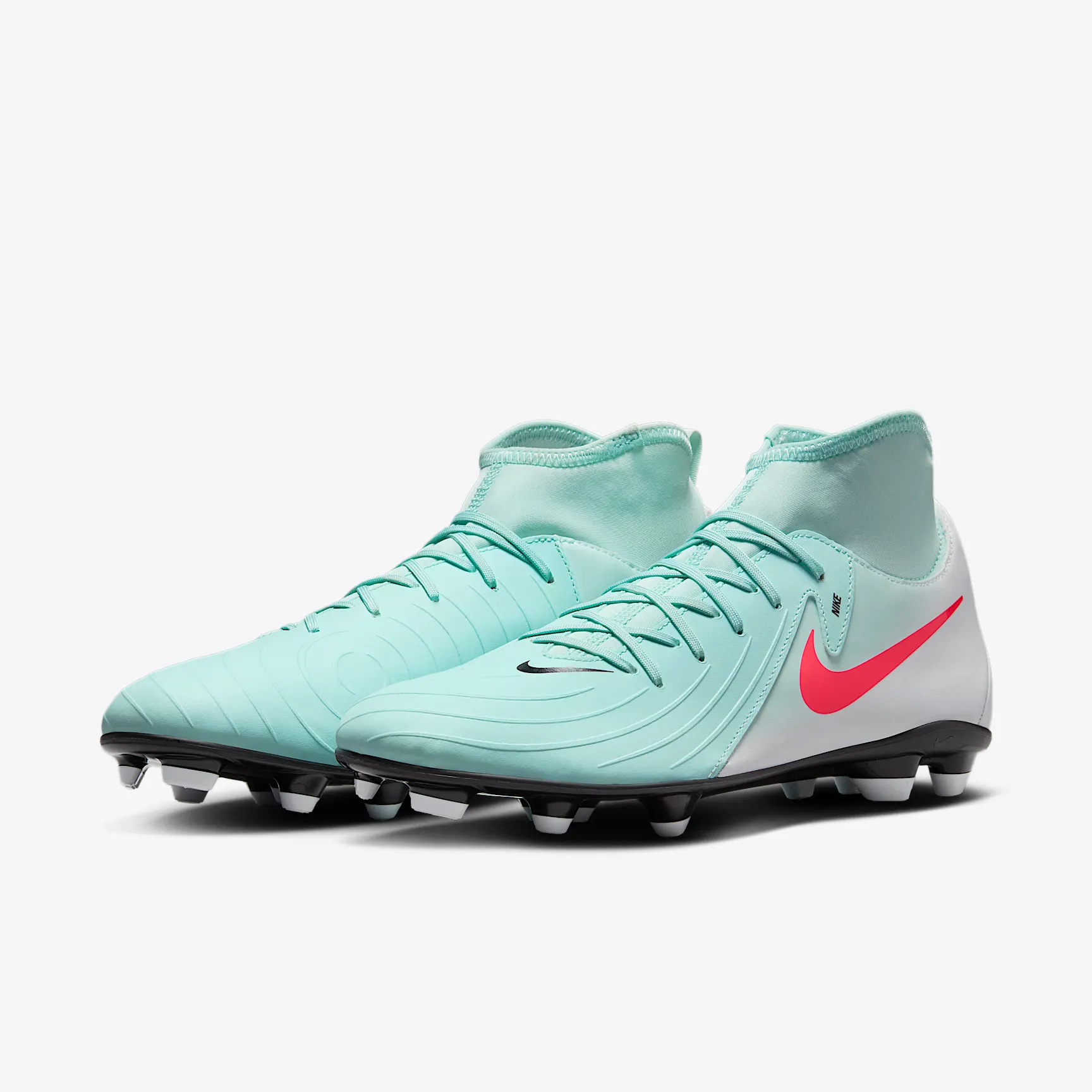 Nike Phantom Luna 2 Club MG High-Top Soccer Cleats