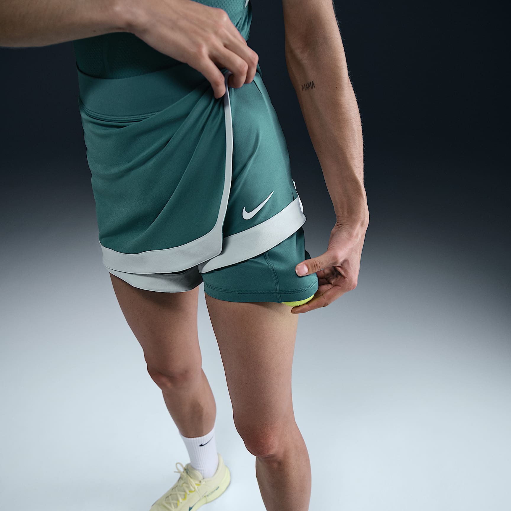 NikeCourt Slam Women's Dri-FIT Tennis Skort