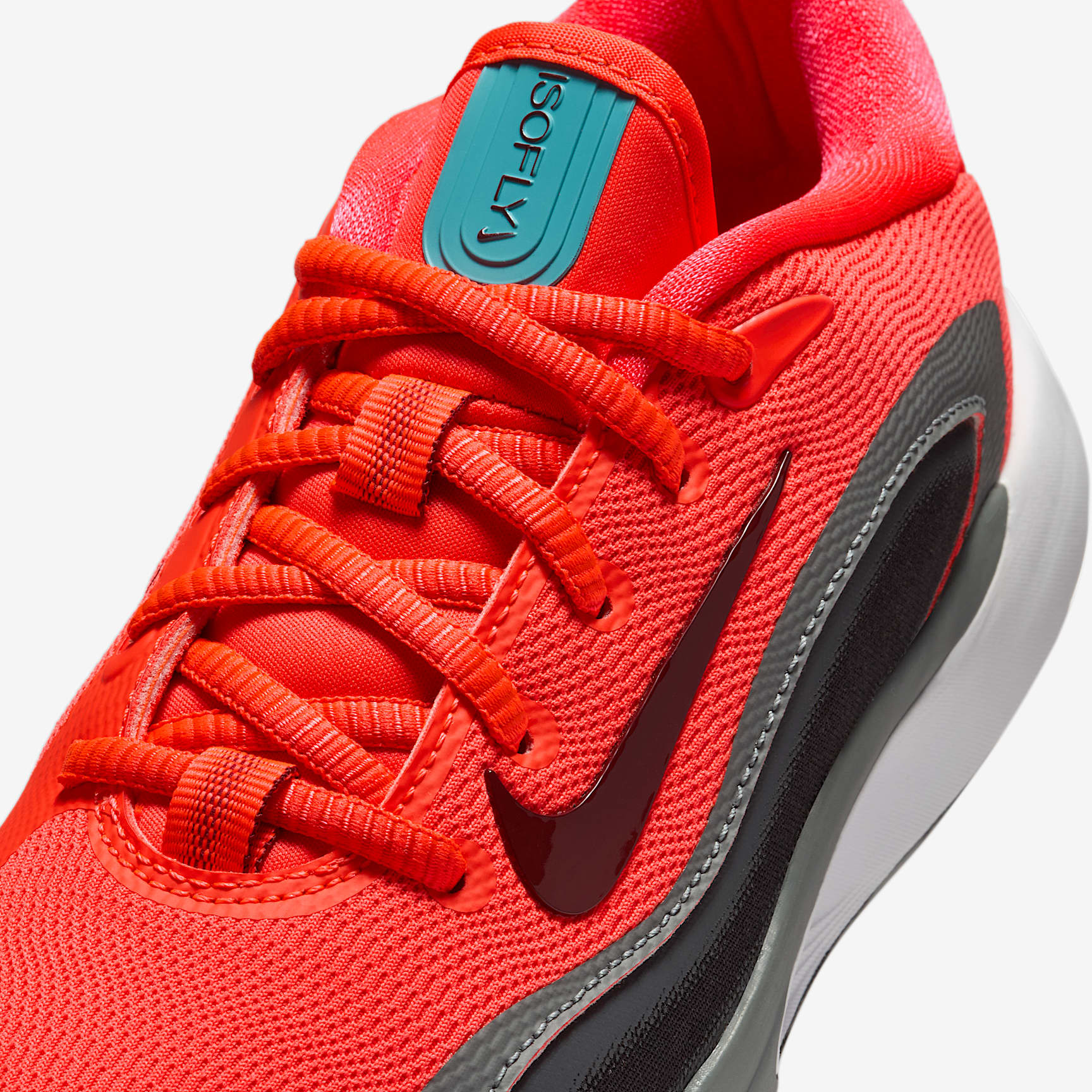 Nike IsoFly Big Kids' Basketball Shoes