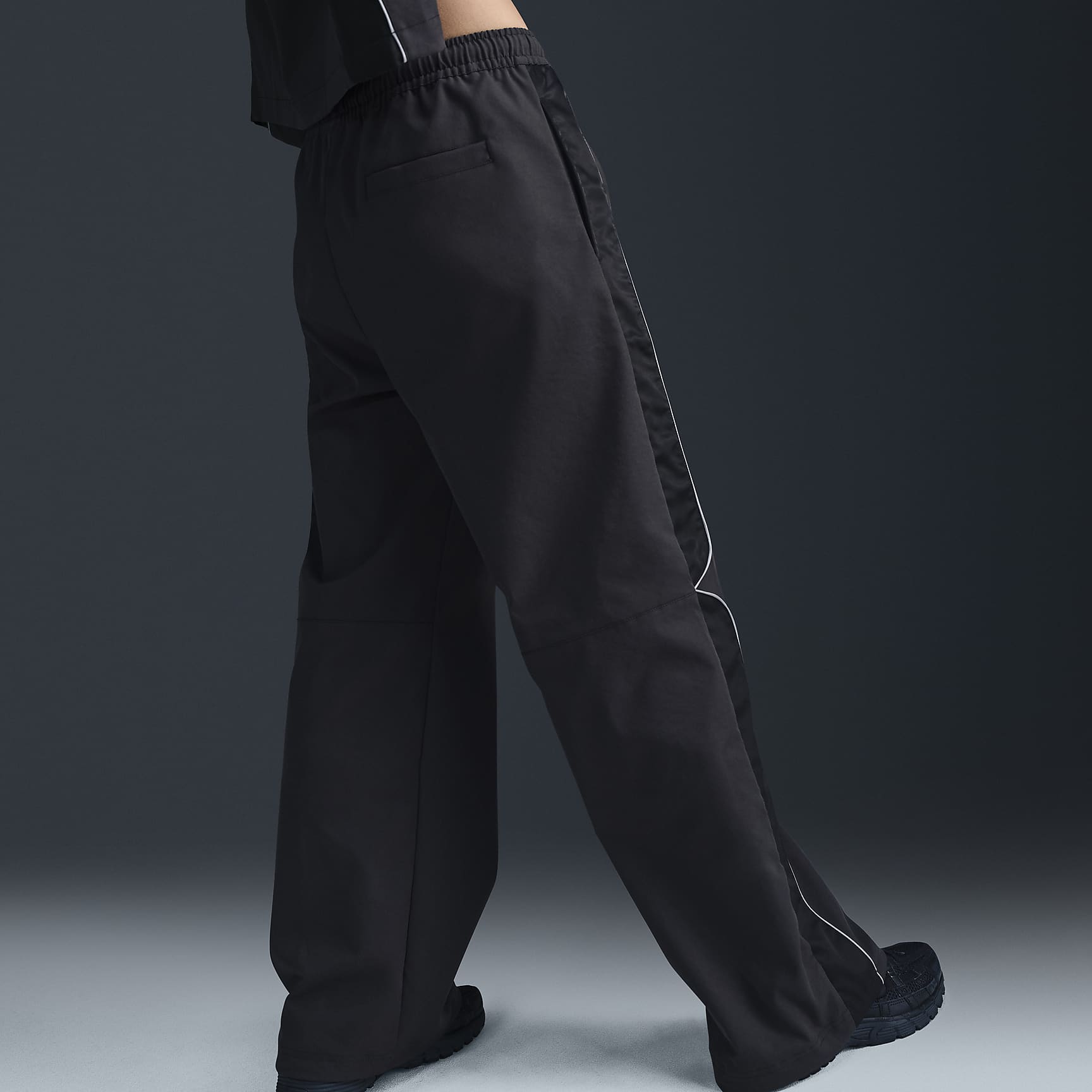 Nike Sportswear Women's Woven Pants