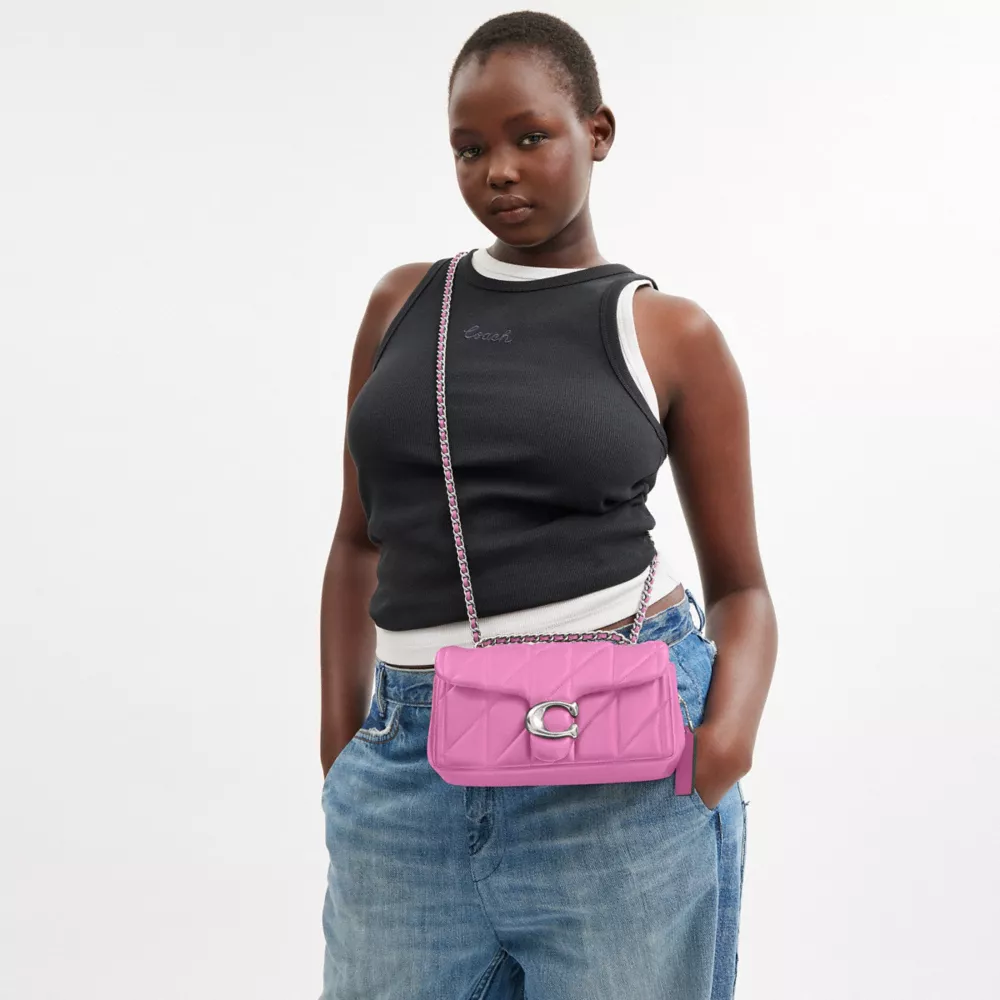 Сумка COACH Tabby Shoulder Bag 20 With Pillow Quilting