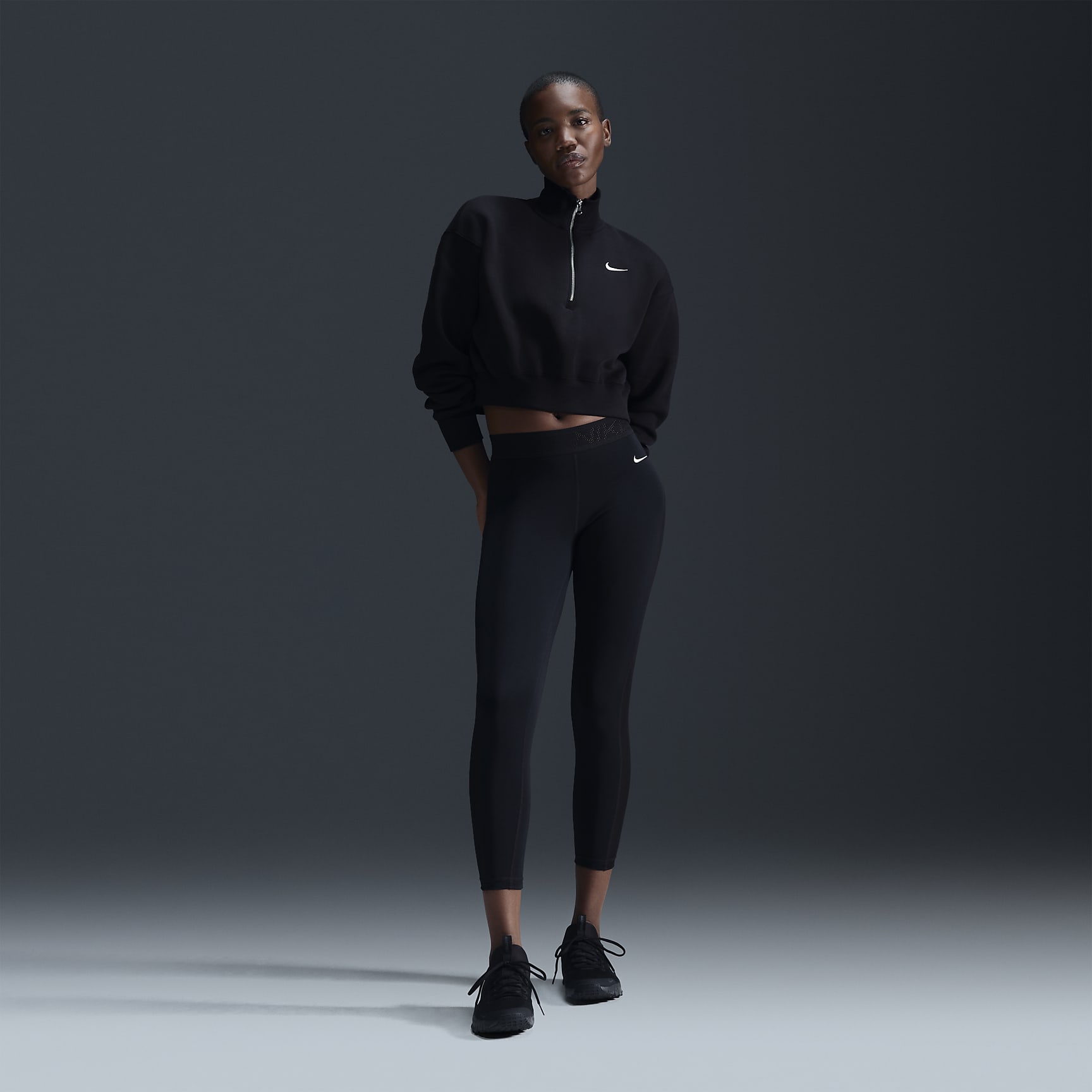 Nike Sportswear Phoenix Fleece Women's 1/4-Zip Cropped Sweatshirt