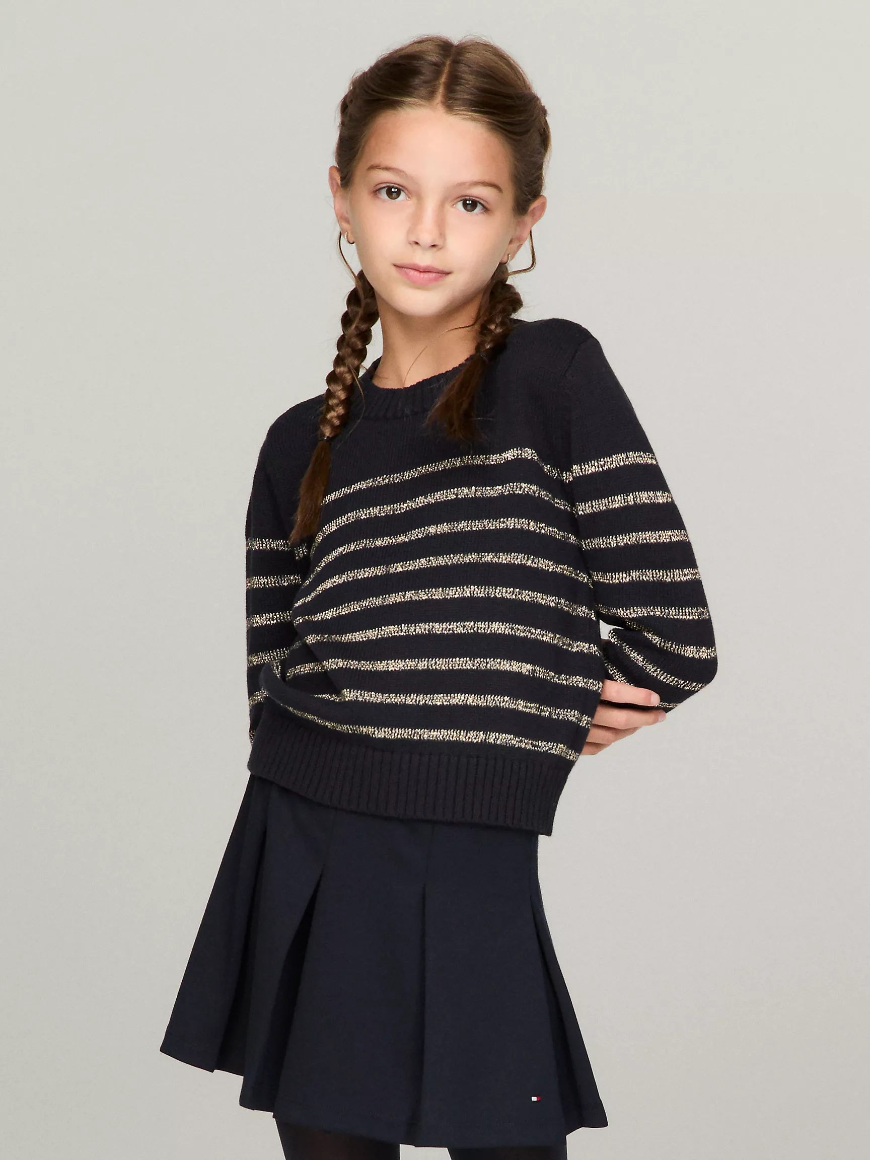 Свитер для девочки Tommy Hilfiger, Детский свитер с круглым вырезом и блестящими полосками