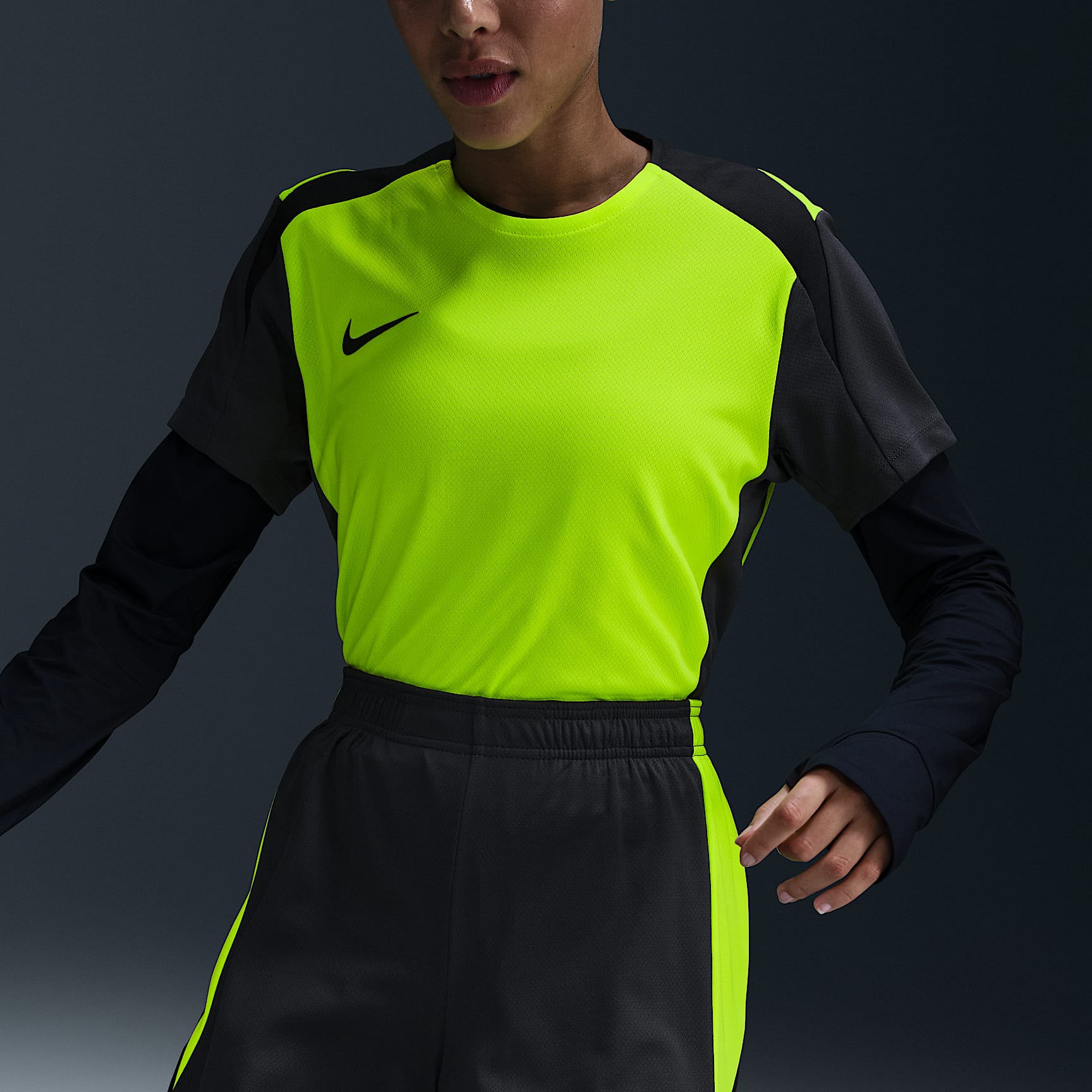 Nike Strike Women's Dri-FIT Short-Sleeve Soccer Top