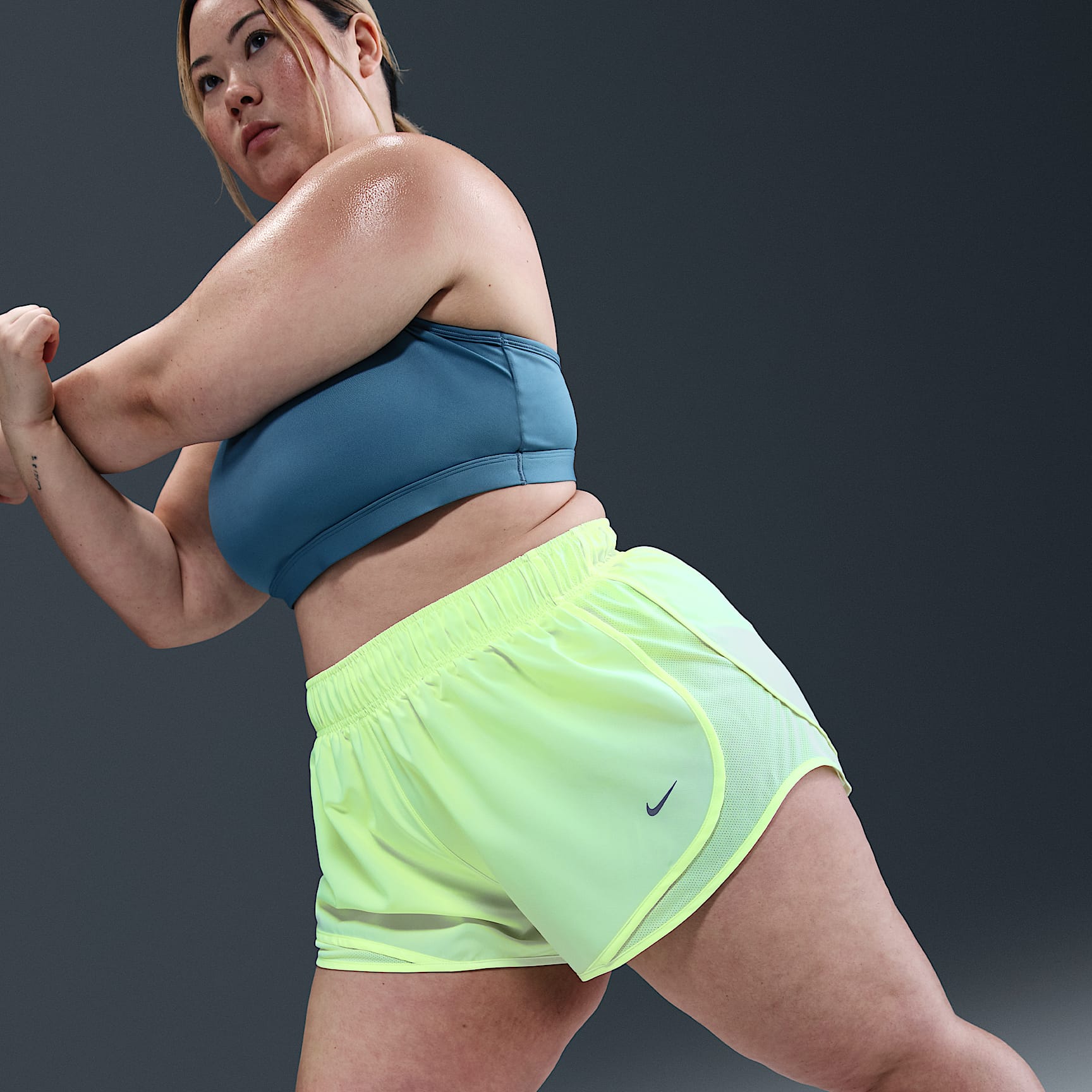 Nike Tempo Women's Dri-FIT Mid-Rise 3" Brief-Lined Running Shorts (Plus Size)