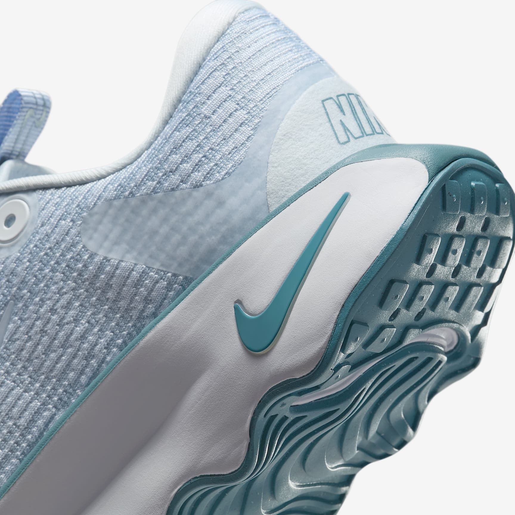 Nike Motiva Women's Walking Shoes