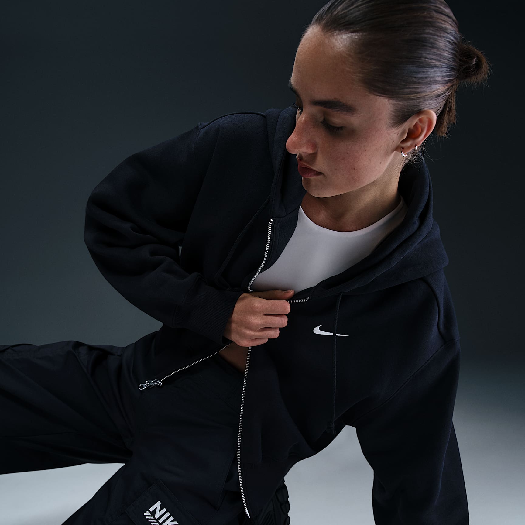 Nike Sportswear Phoenix Fleece Women's Loose Cropped Full-Zip Hoodie
