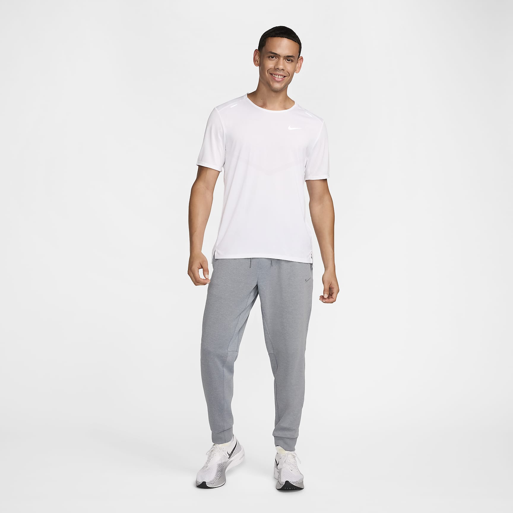 Nike Primary Fleece Men's Dri-FIT UV Performance Joggers