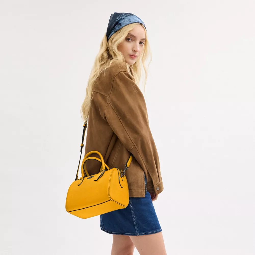Сумка COACH Rowan Satchel Bag