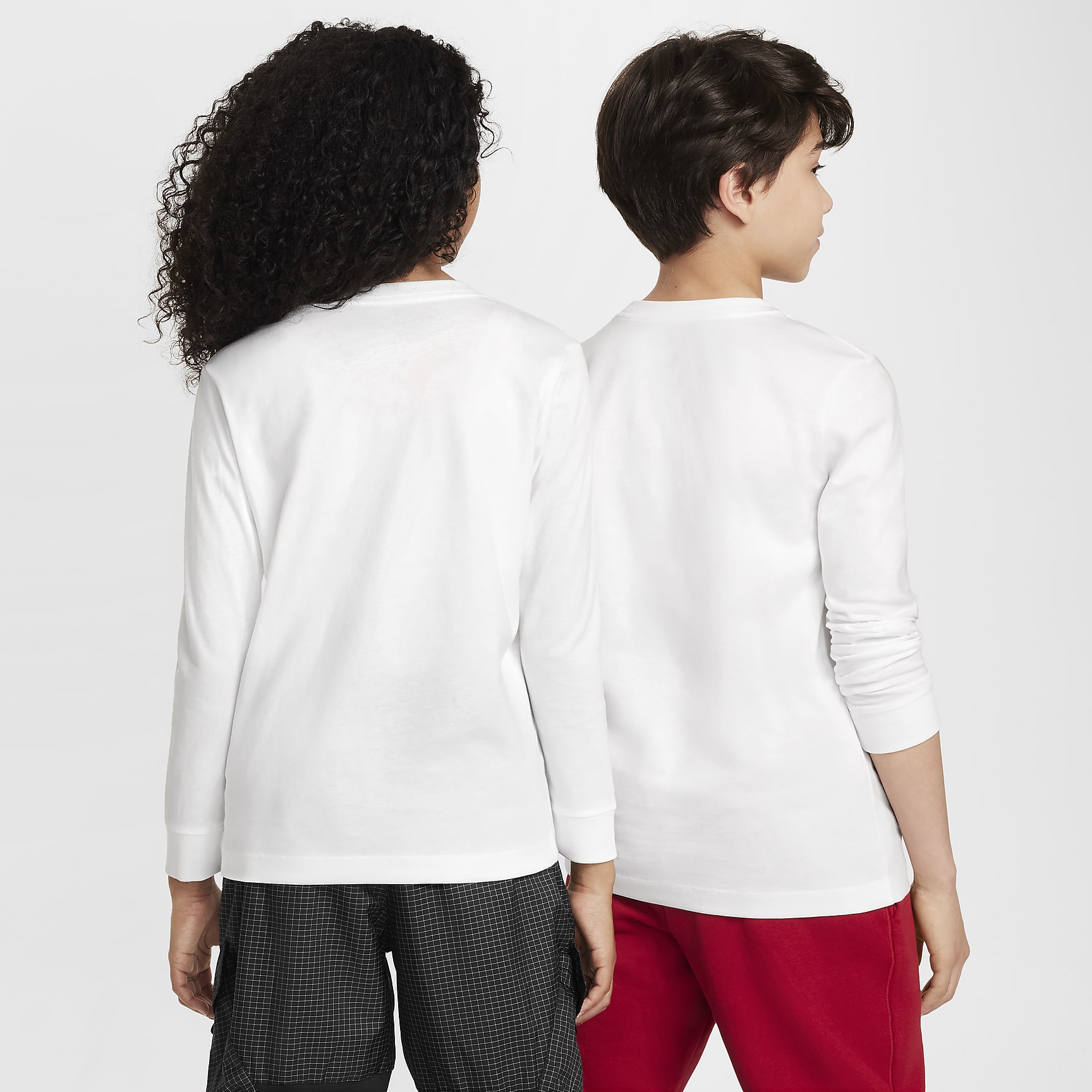 Nike Sportswear Big Kids' Long-Sleeve T-Shirt