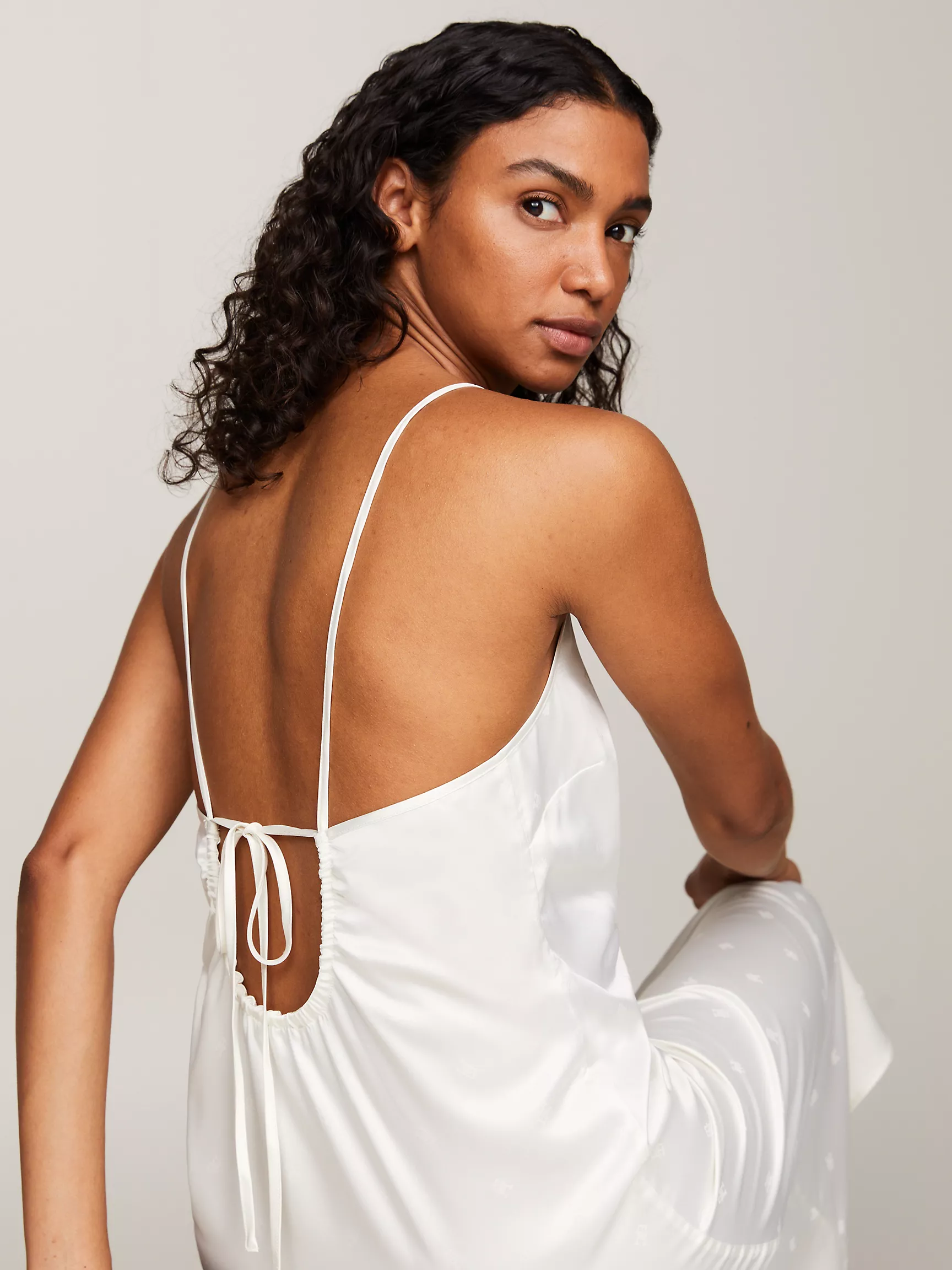 Женская одежда для сна Tommy Hilfiger, Ночная рубашка с жаккардовым узором Monogram