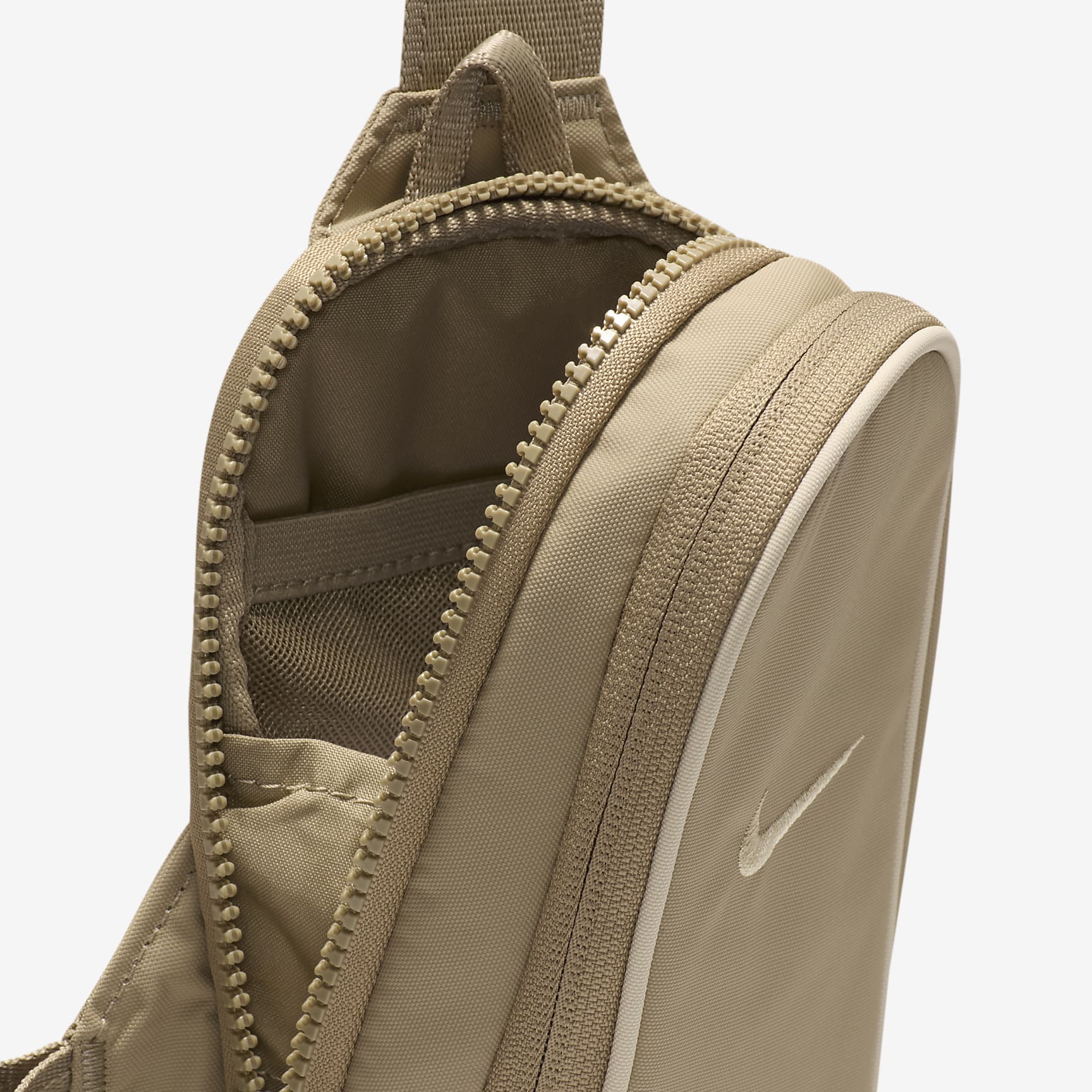 Nike Sportswear Essentials Crossbody Bag (1L)
