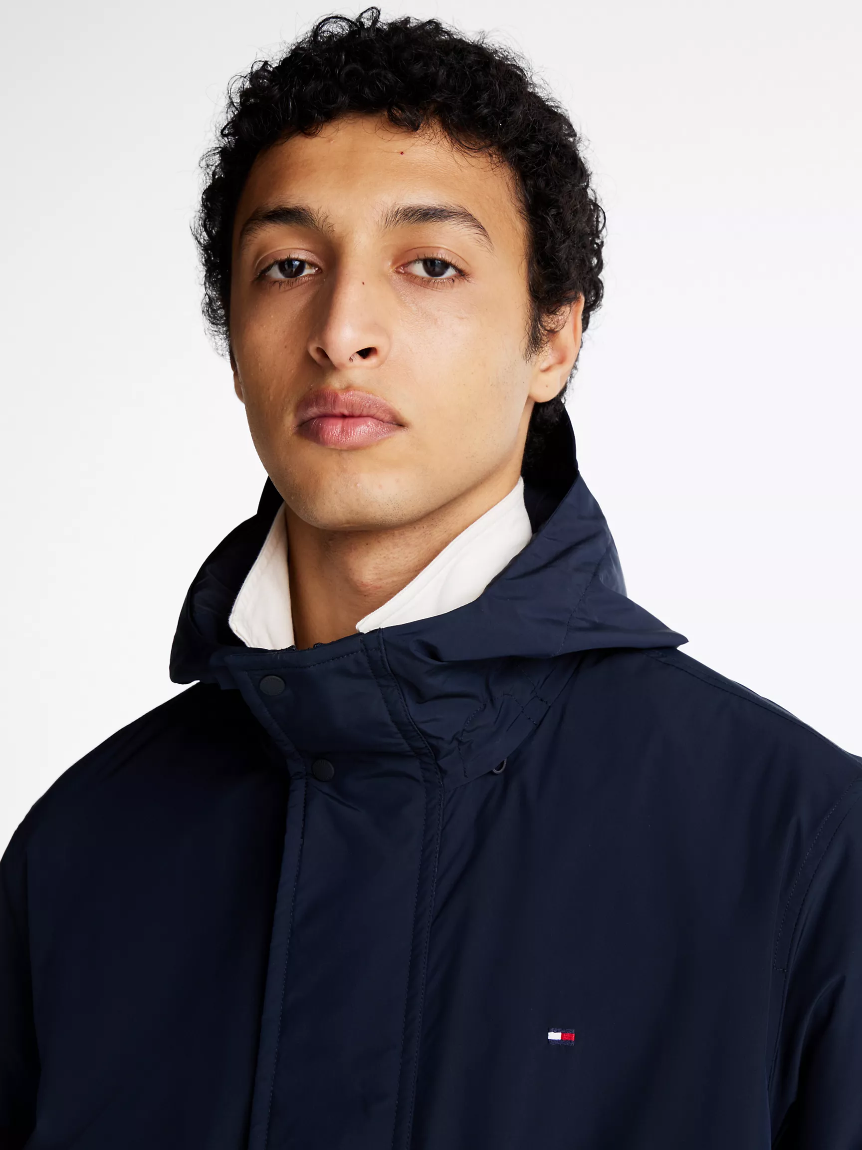 Мужская куртка Tommy Hilfiger, Легкая компактная ветровка с капюшоном