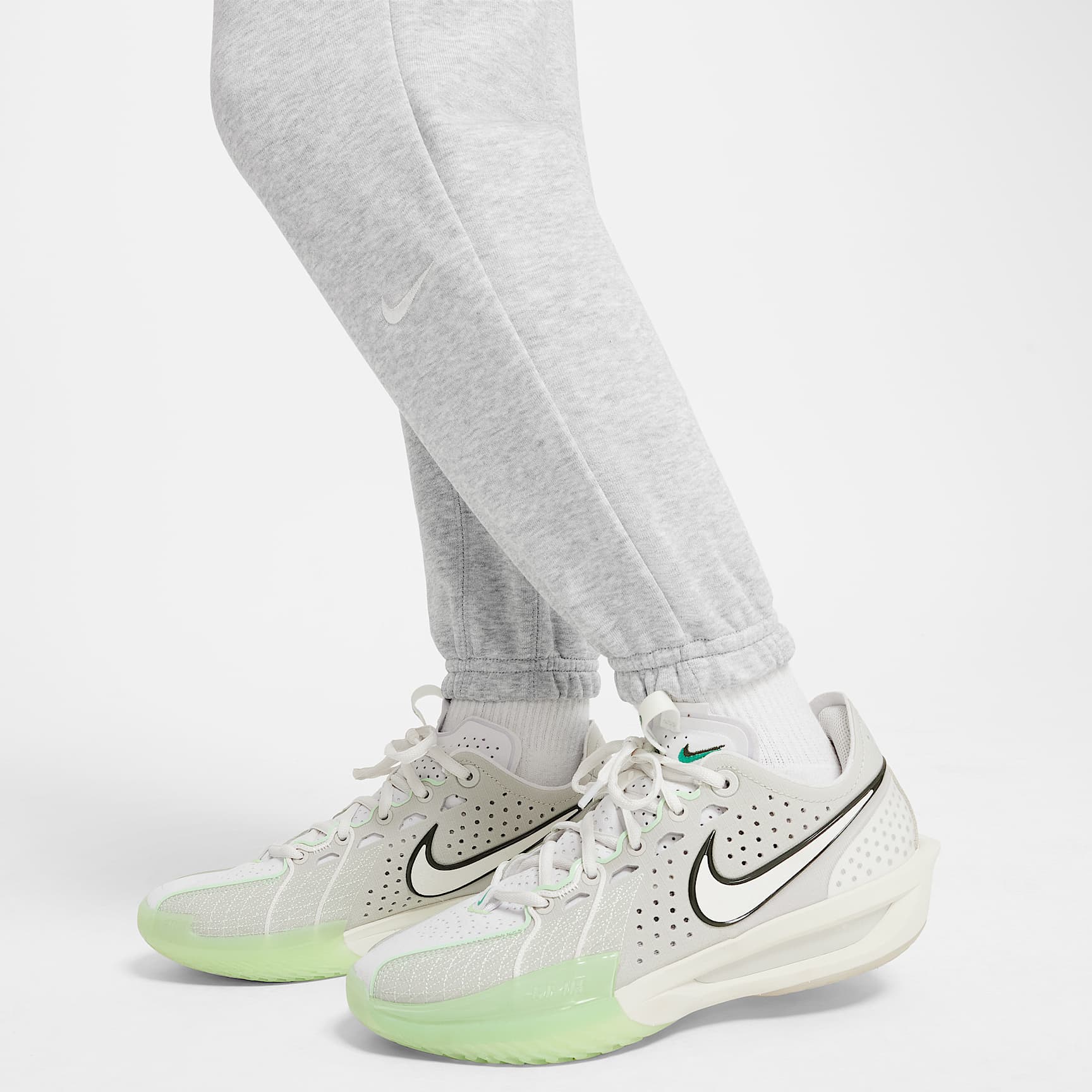 Nike Standard Issue Big Kids' Dri-FIT Fleece Pants