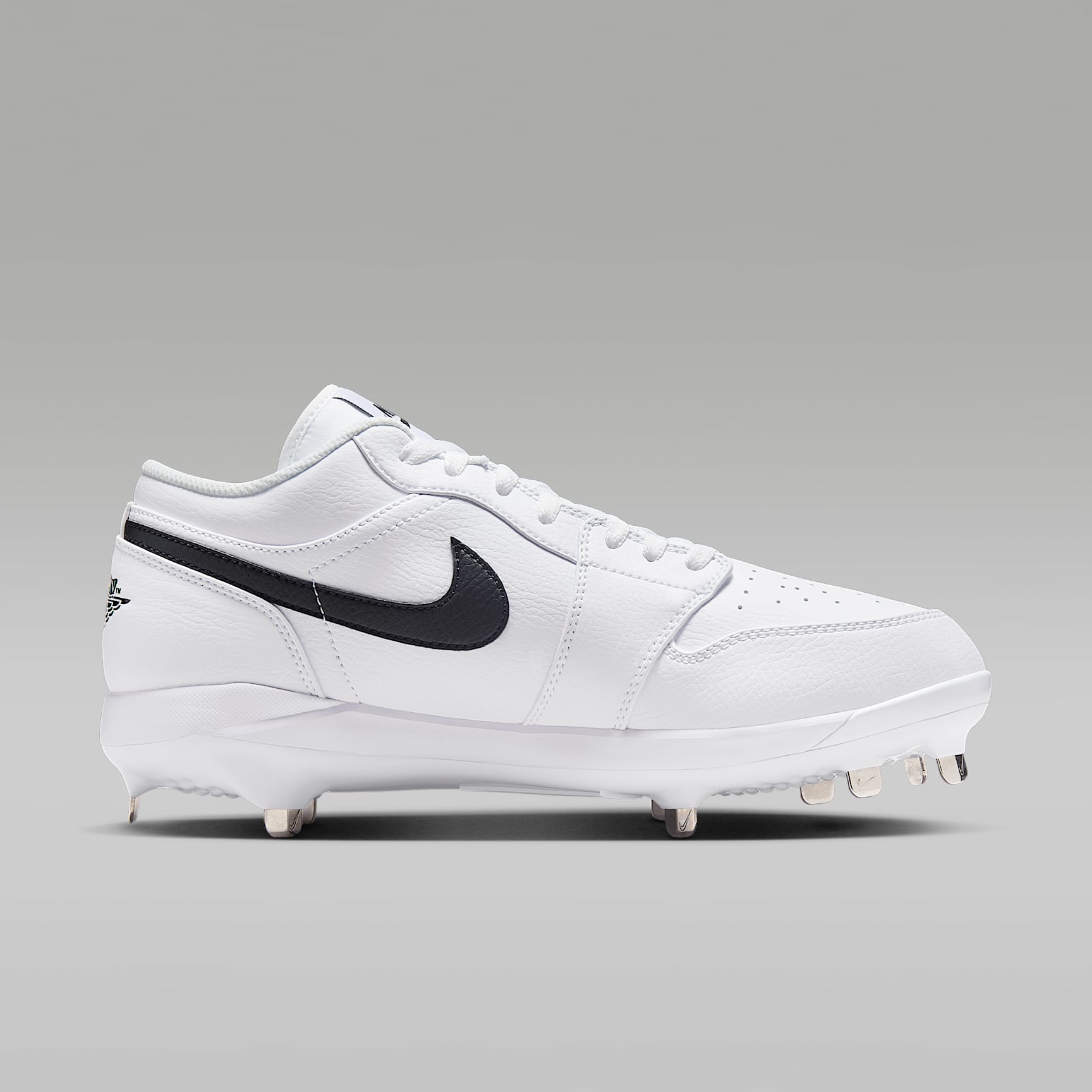 Jordan 1 Retro Low Metal Baseball Cleats