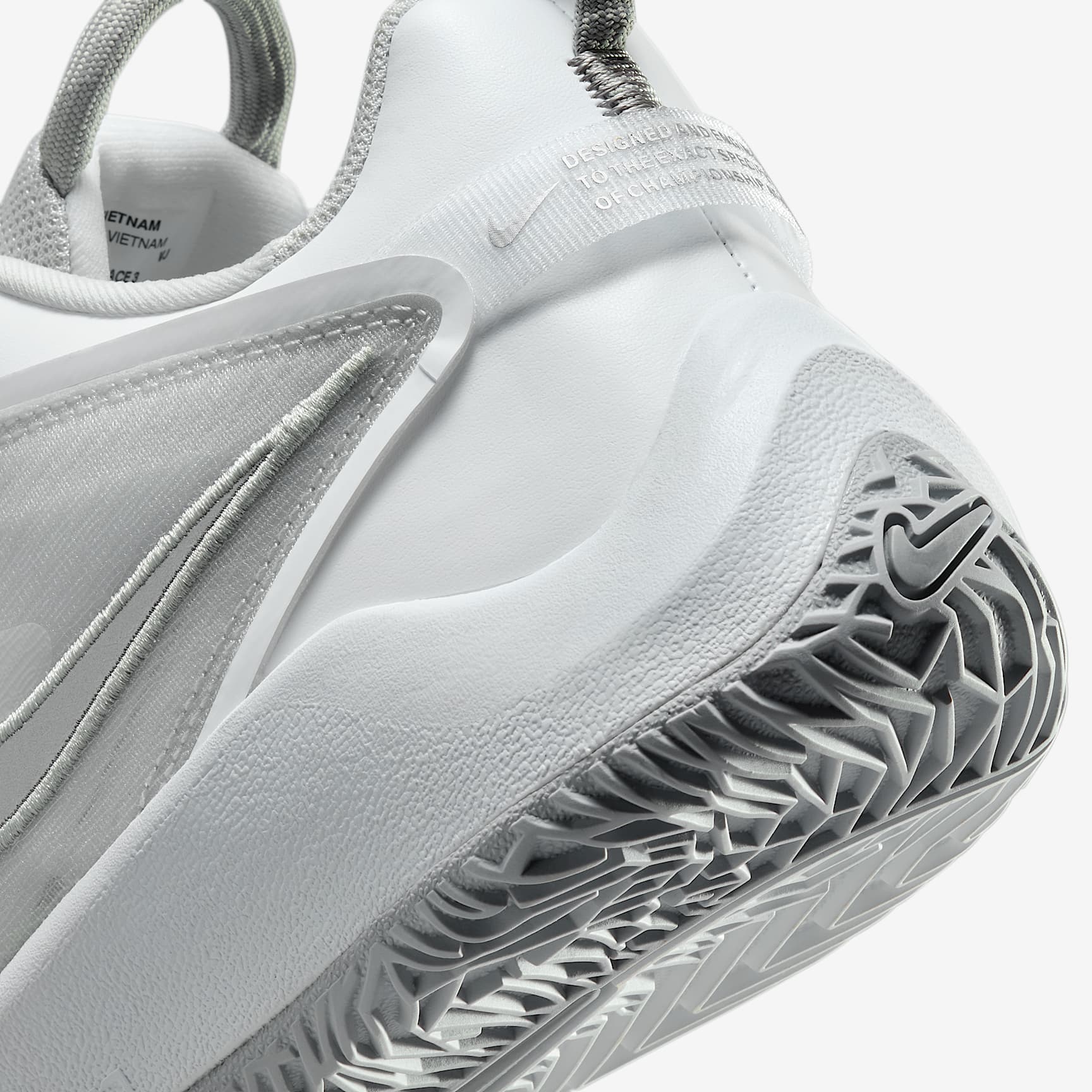 Nike HyperAce 3 Volleyball Shoes
