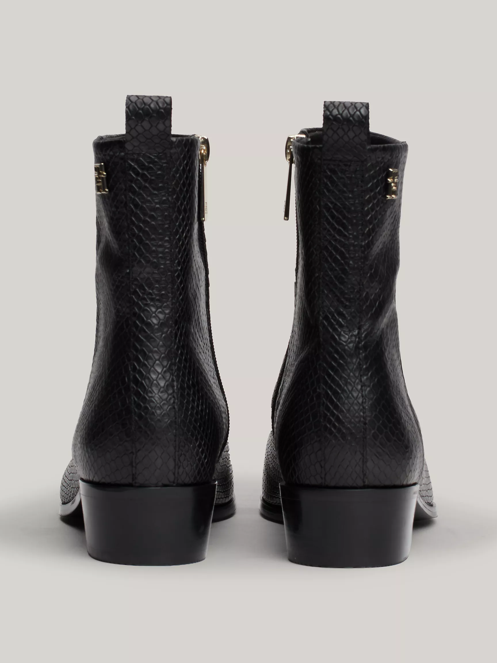 Женские ботинки Tommy Hilfiger, Ковбойские ботильоны из кожи с тиснением под змею