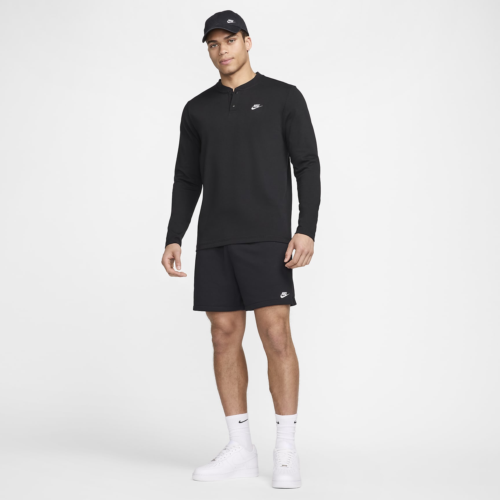 Nike Club Men's Long-Sleeve Henley