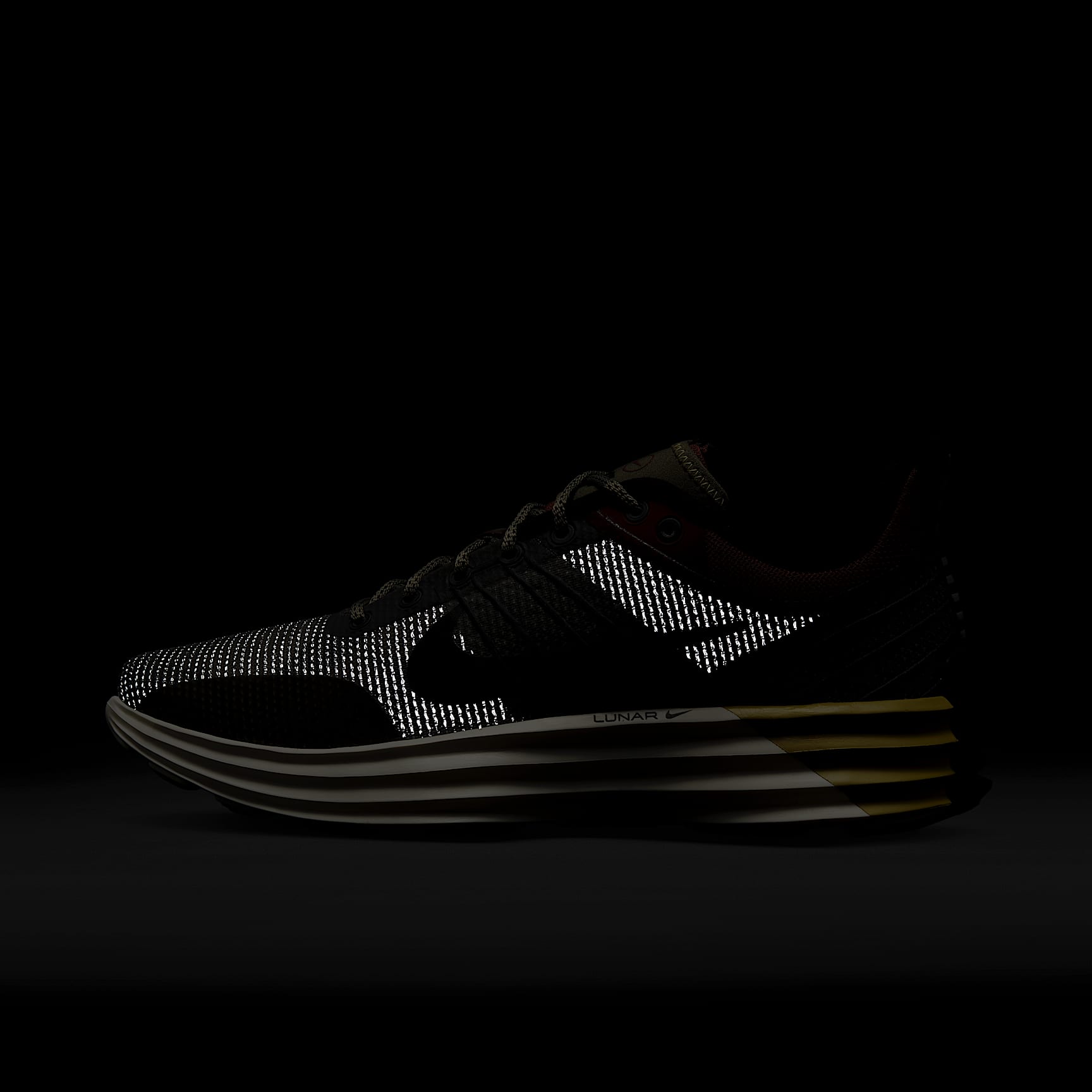 Nike Lunar Roam SE Men's Shoes