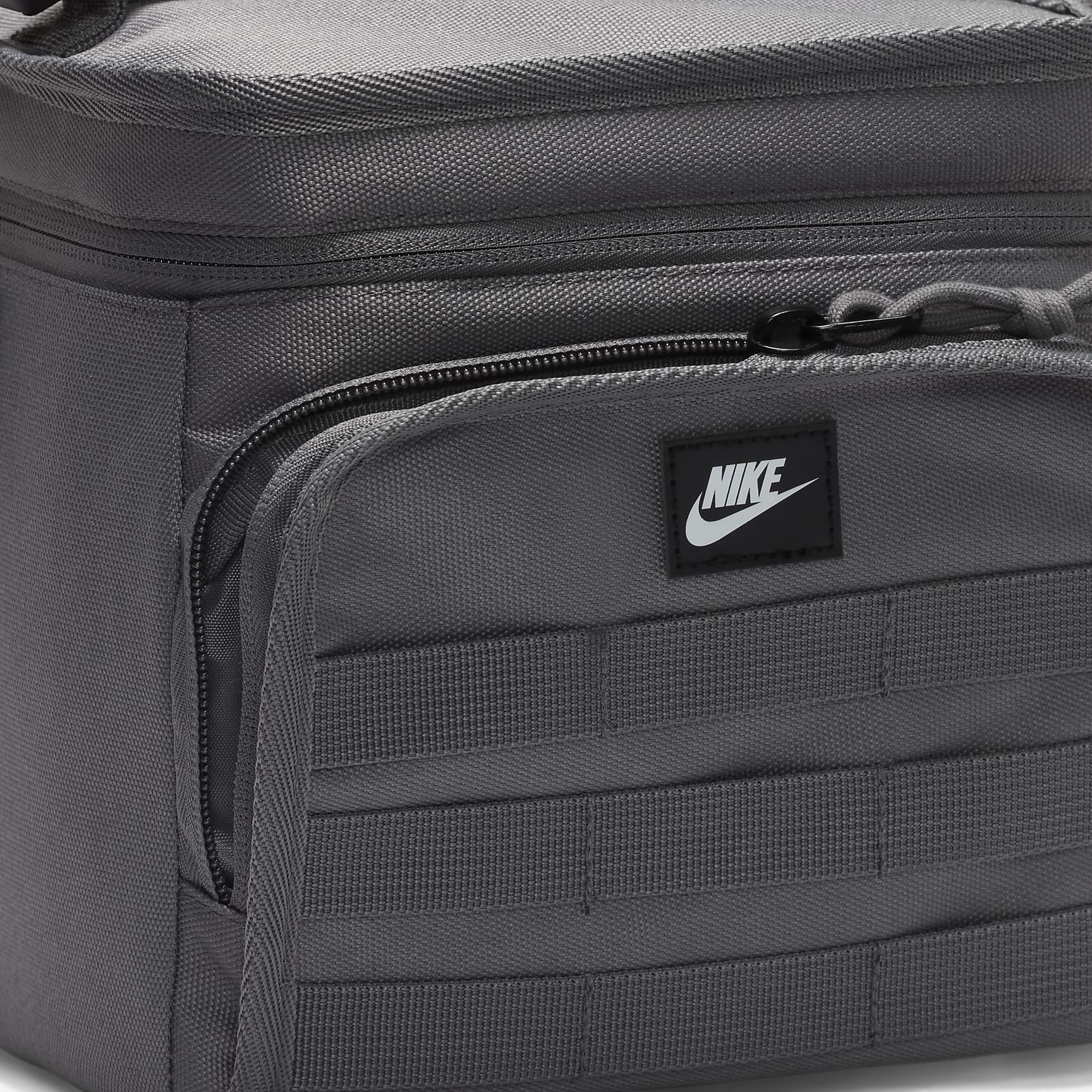 Nike Futura Lunch Bag (6.75L)