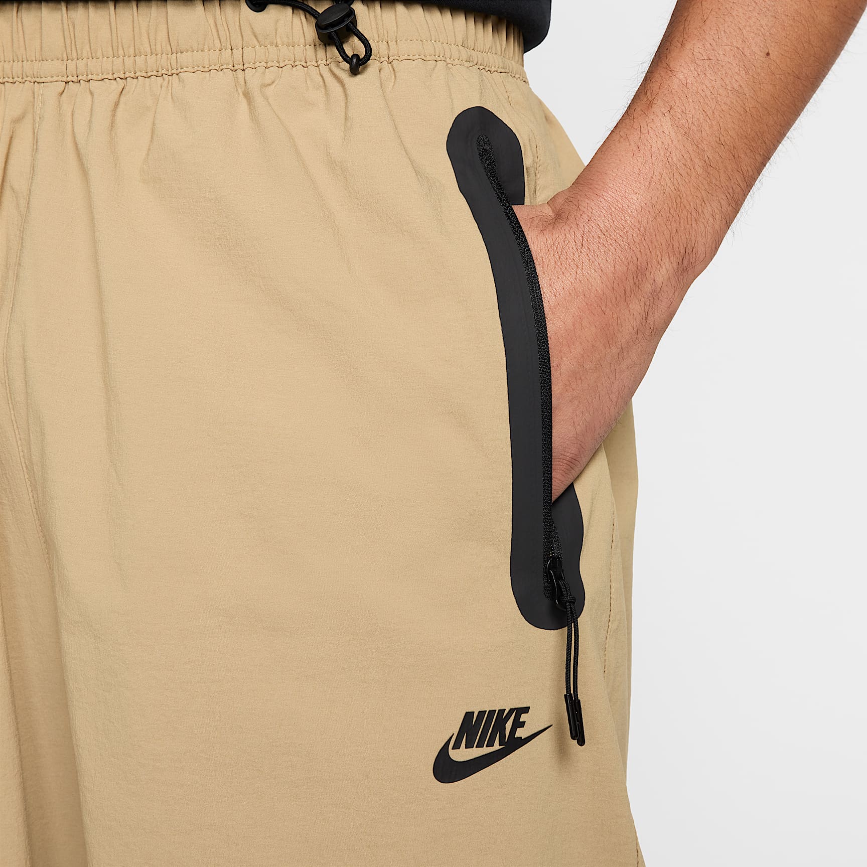 Nike Tech Men's Woven Oversized Pants