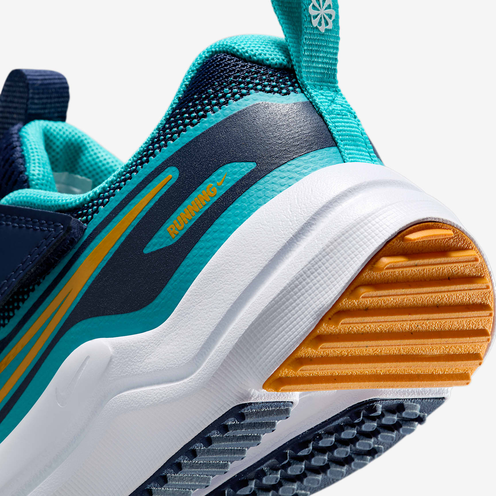 Nike Cosmic Runner Little Kids' Shoes