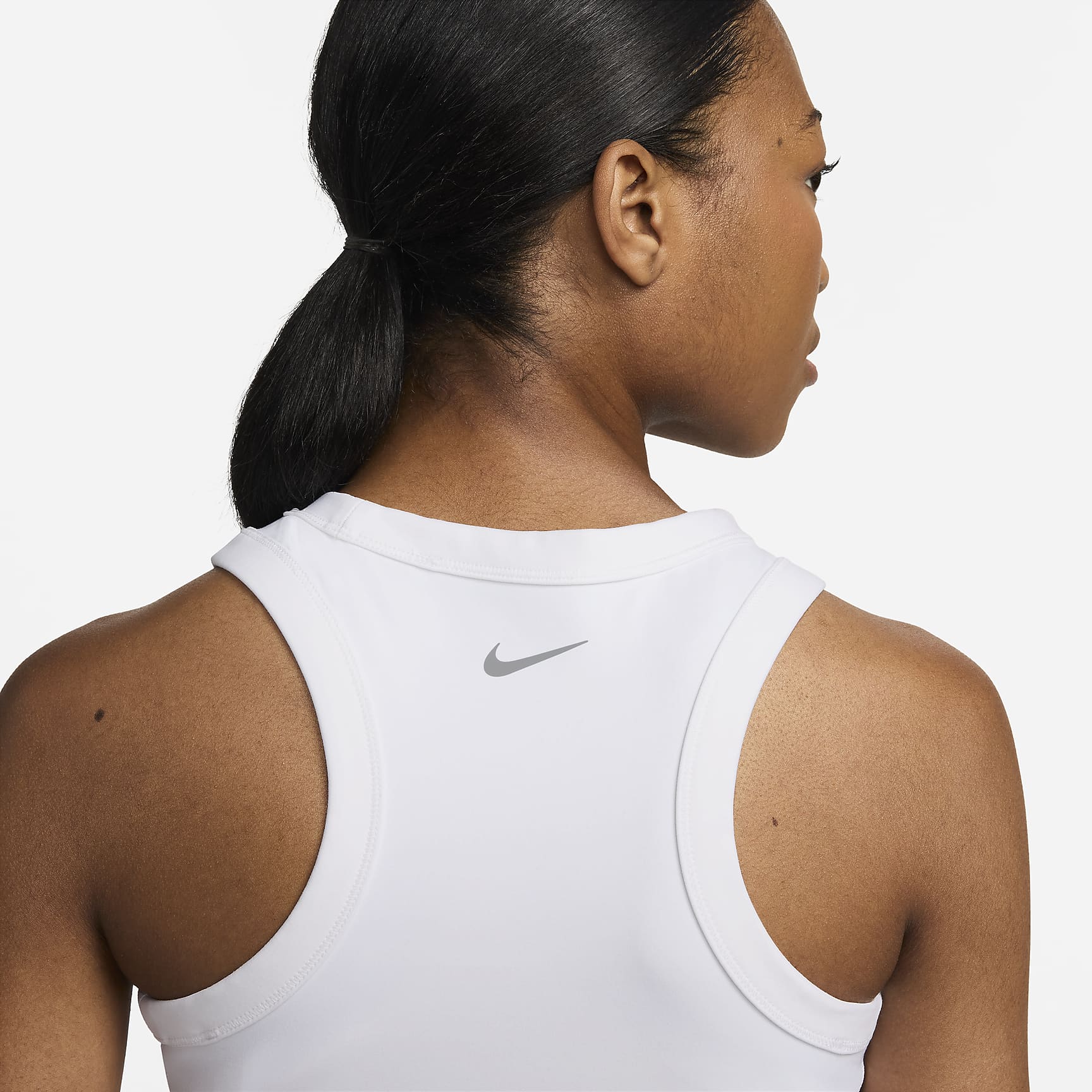 Nike One Fitted Women's Dri-FIT Cropped Tank Top