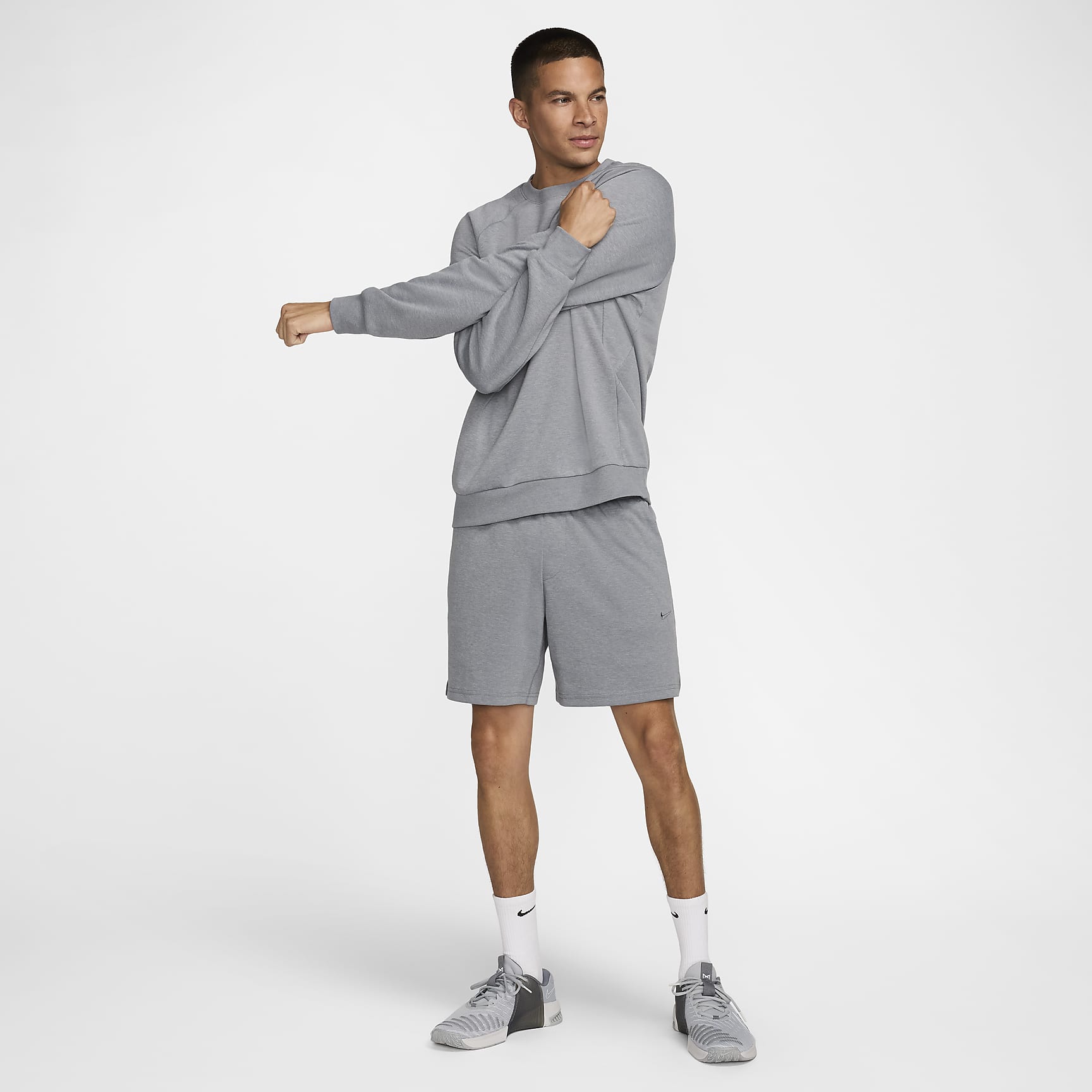 Nike Primary Fleece Men's 7" Dri-FIT UV Unlined Performance Shorts