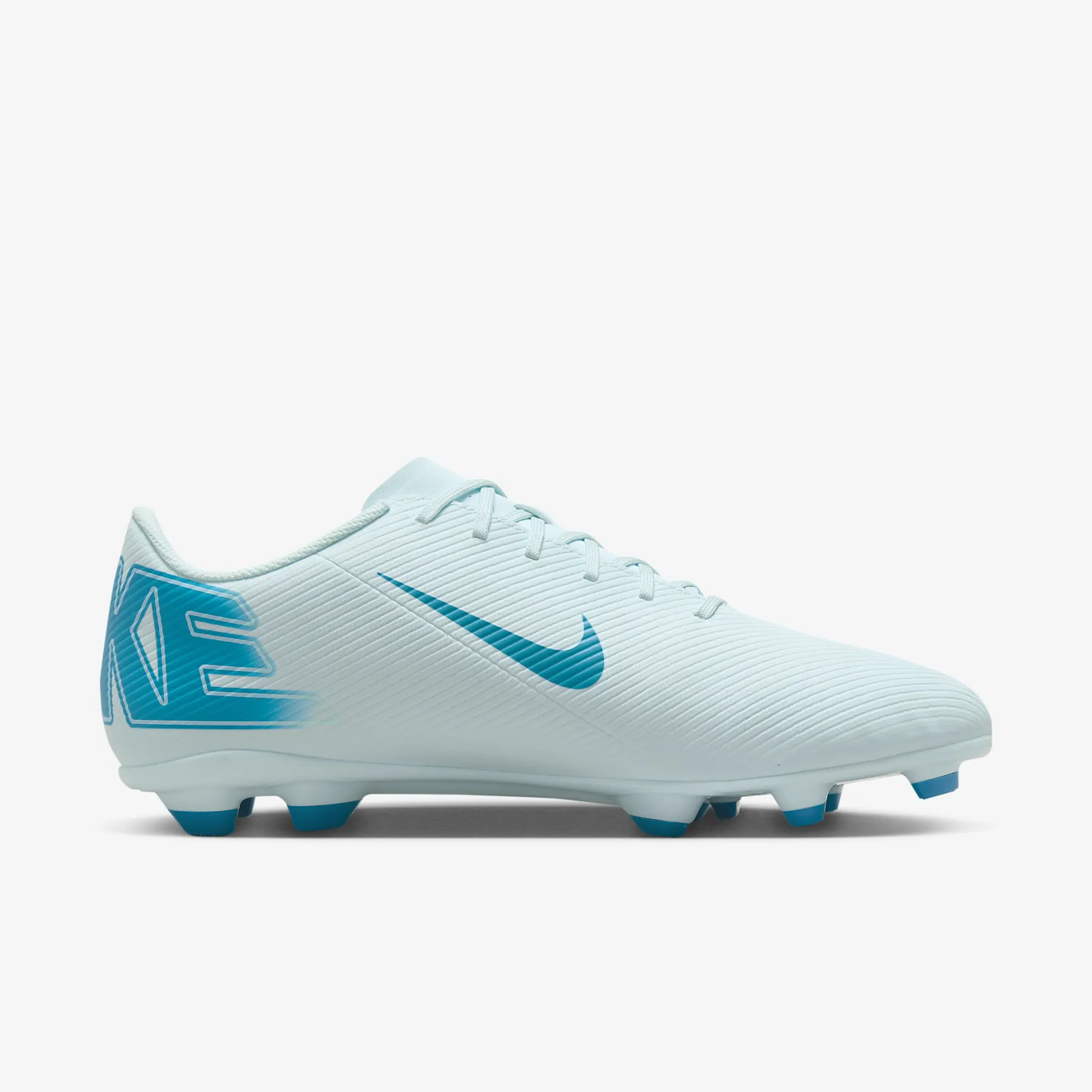 Nike Mercurial Vapor 16 Club MG Low-Top Soccer Cleats