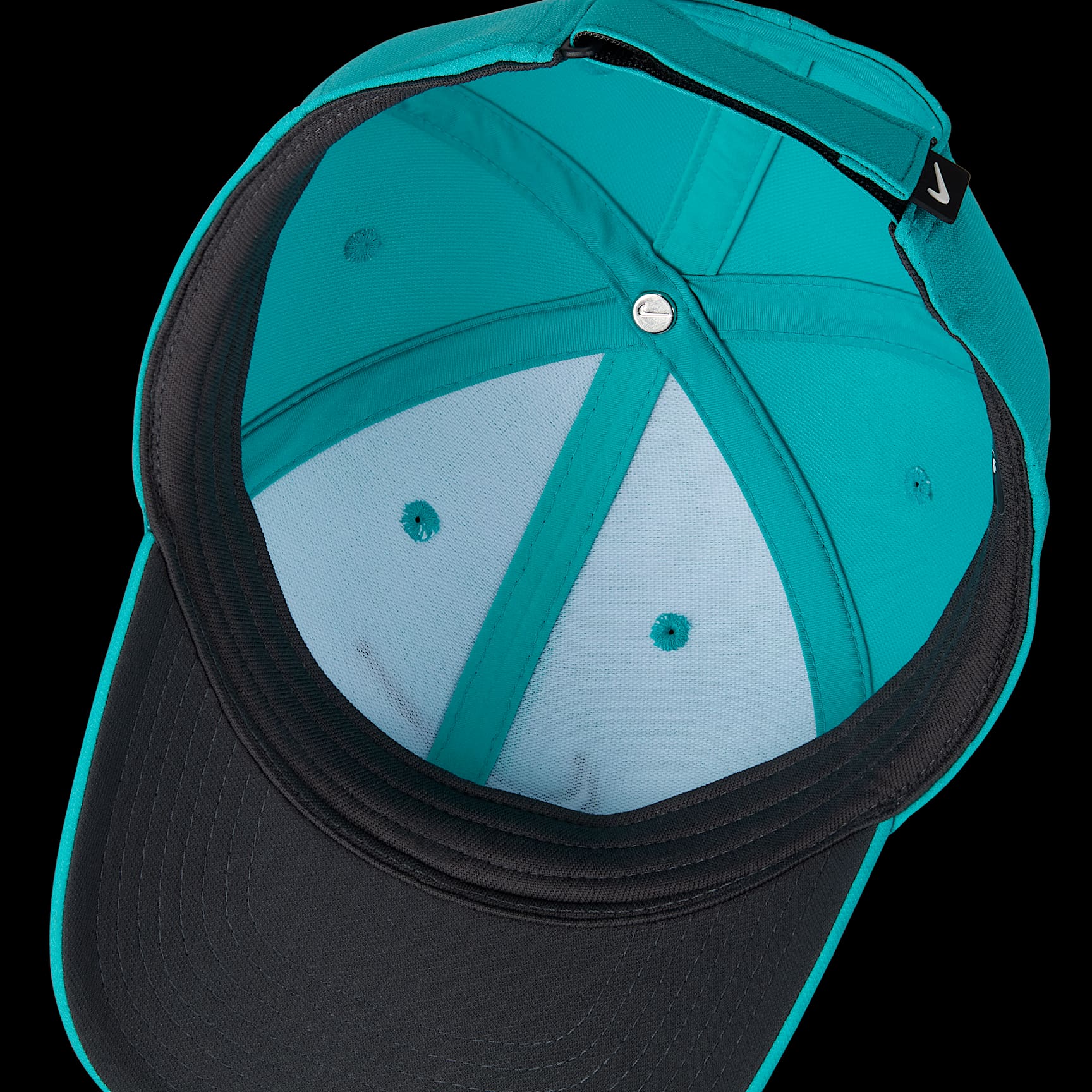 Nike Dri-FIT Club Structured Swoosh Cap