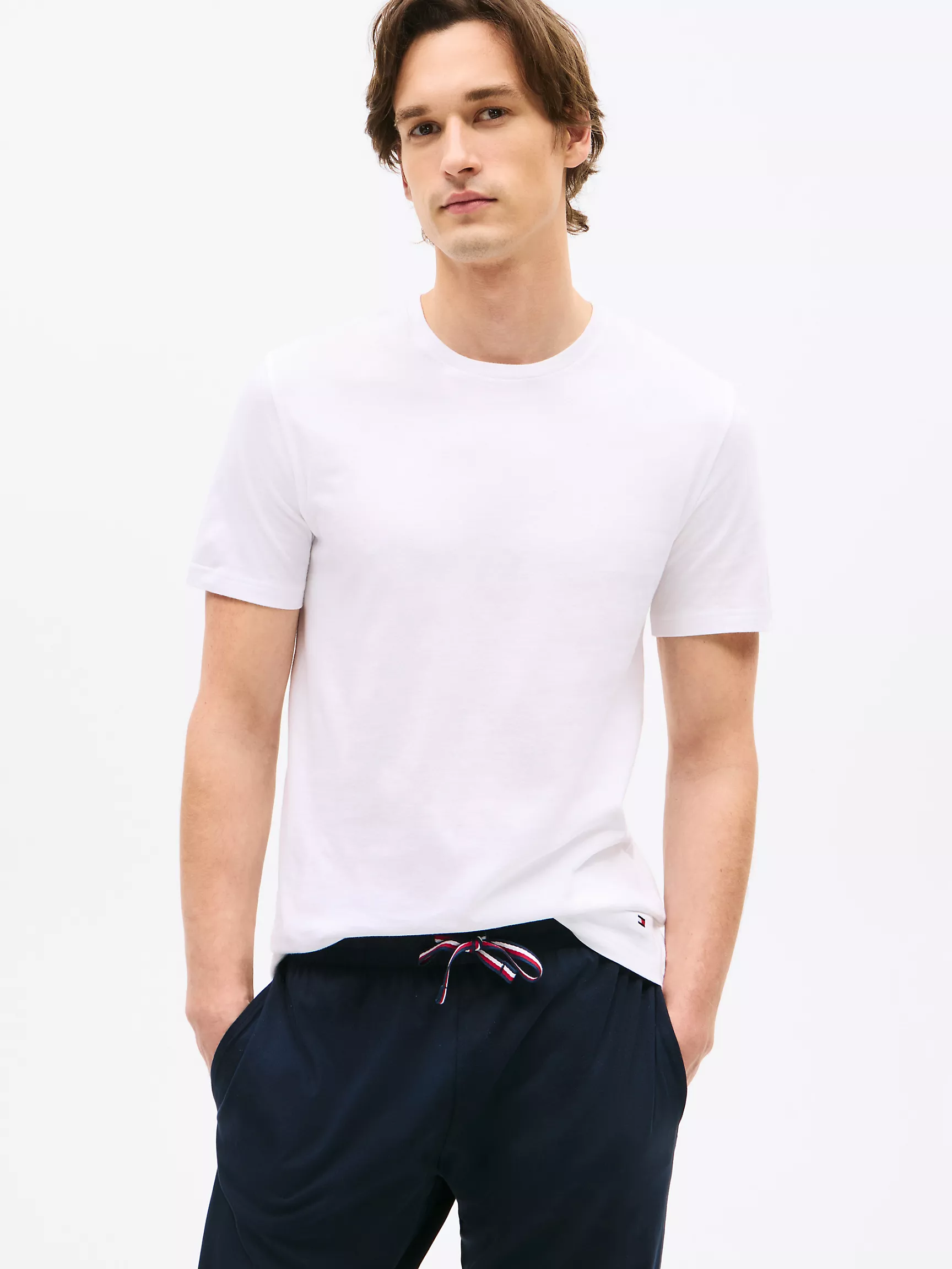 Мужское нижнее белье Tommy Hilfiger, Классические хлопковые футболки с круглым вырезом (набор 3 шт.)