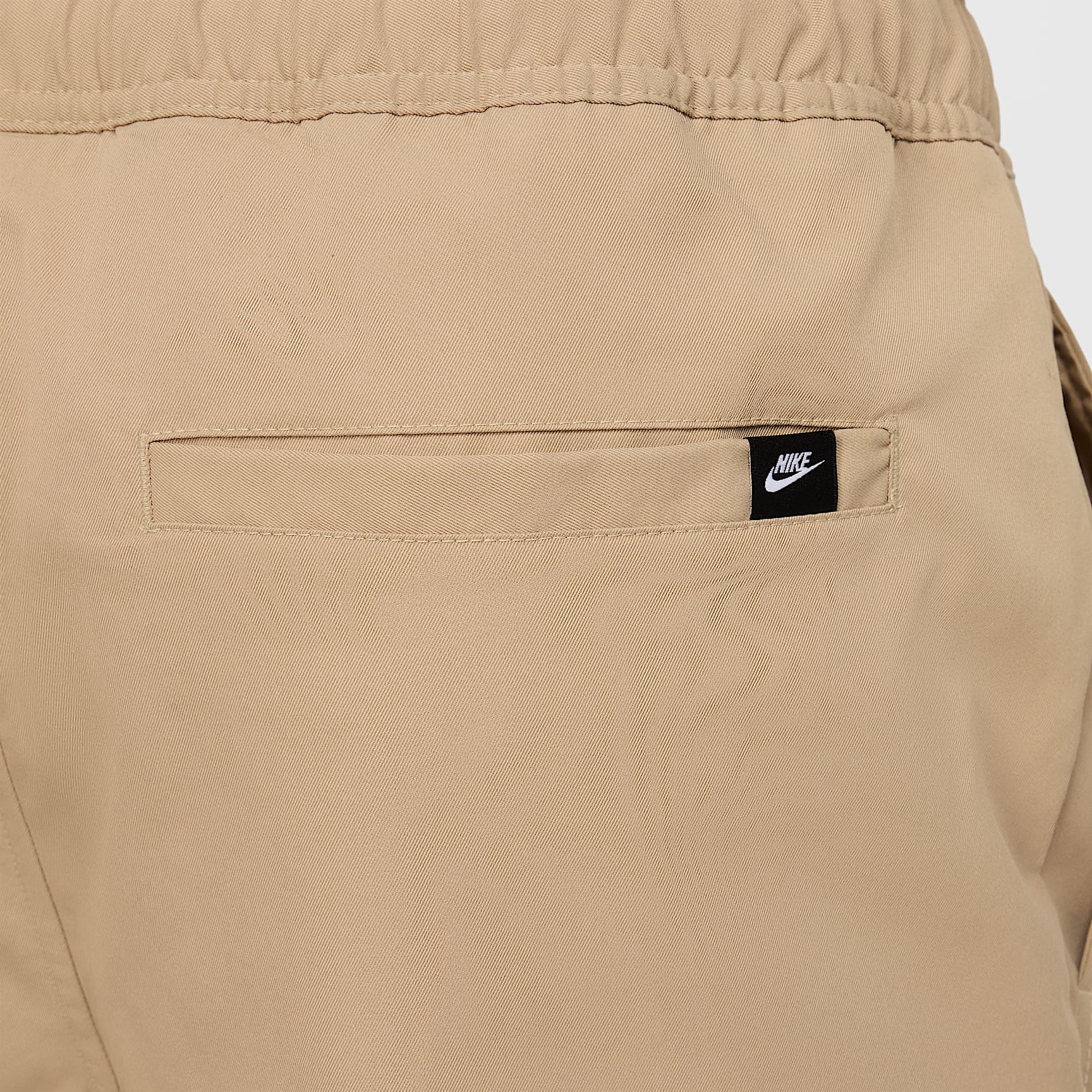 Nike Club Men's Woven Tapered Pants