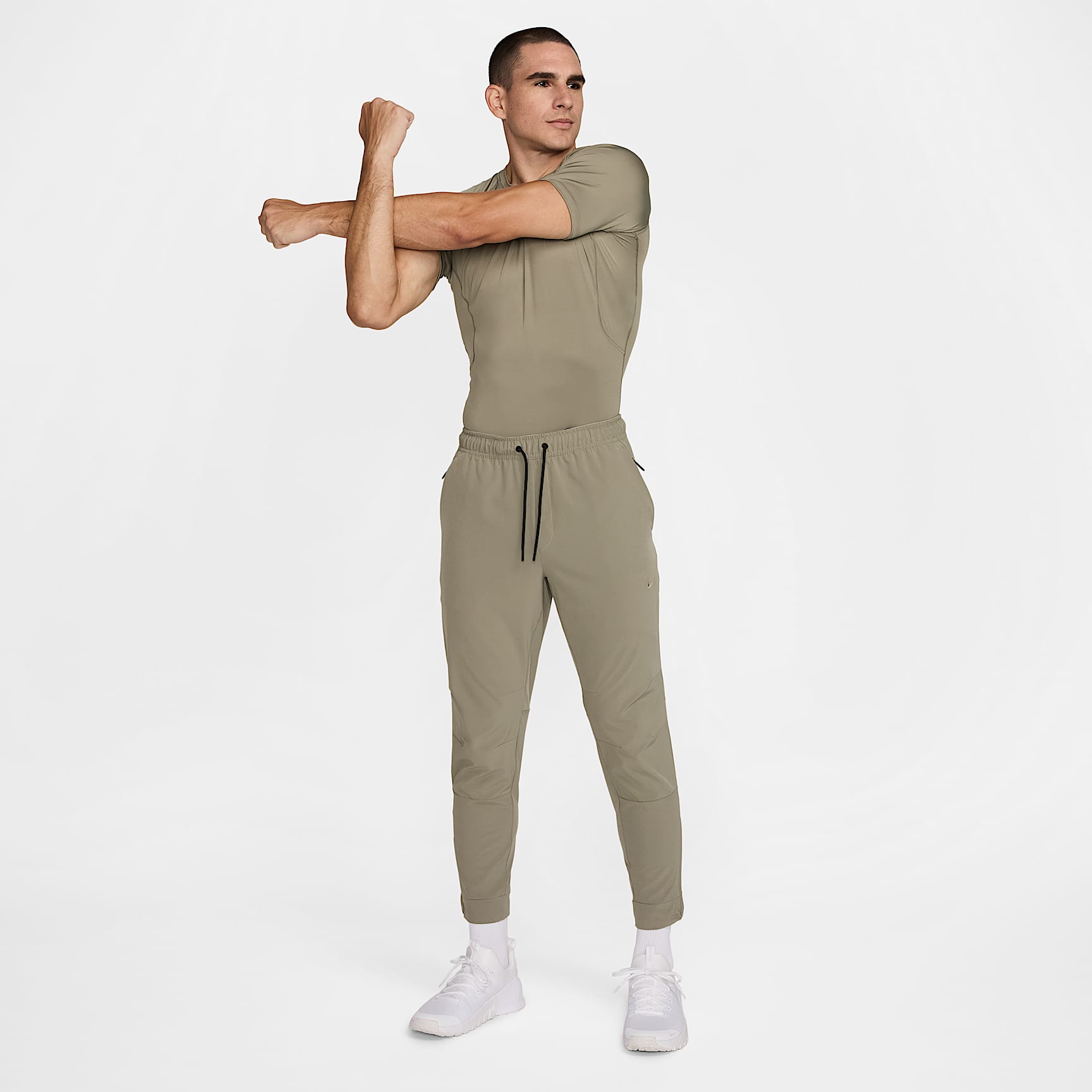 Nike Unlimited Men's Dri-FIT Zippered Cuff Versatile Pants