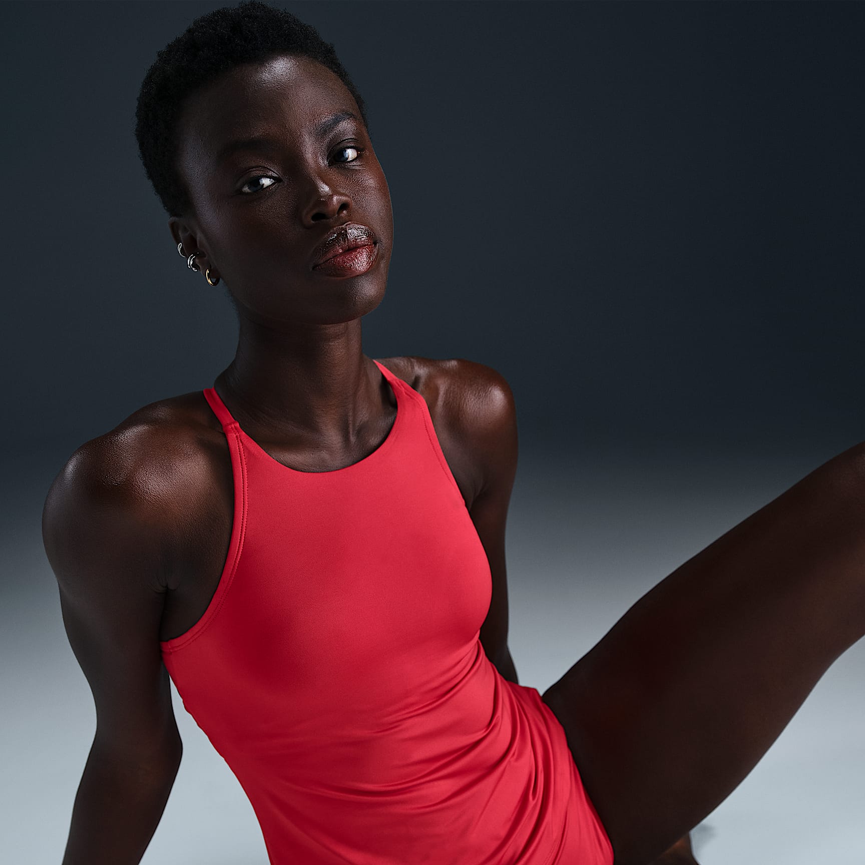 Nike Swim Essential Women's Lace-Up High-Neck Tankini