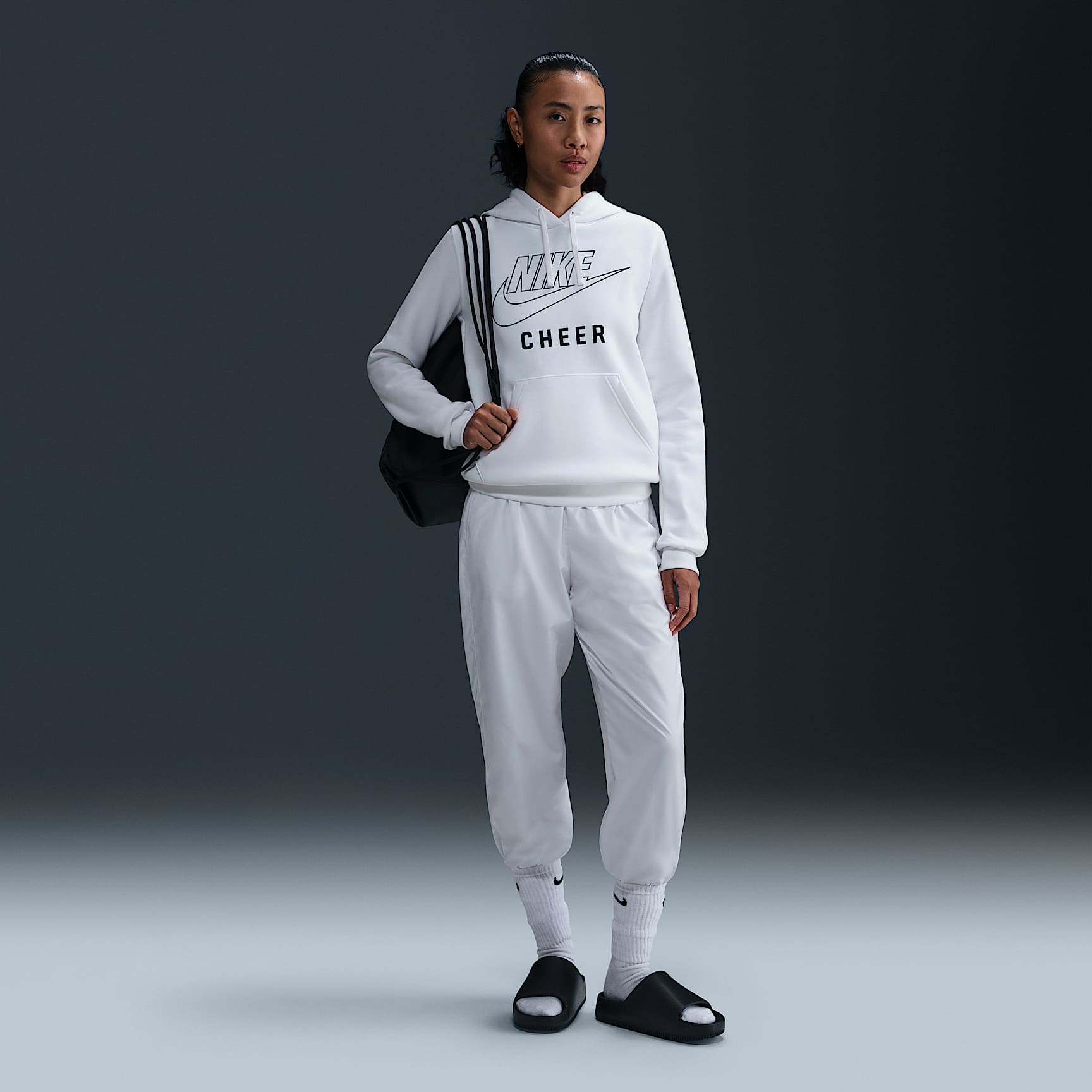 Nike Women's Cheer Pullover Hoodie