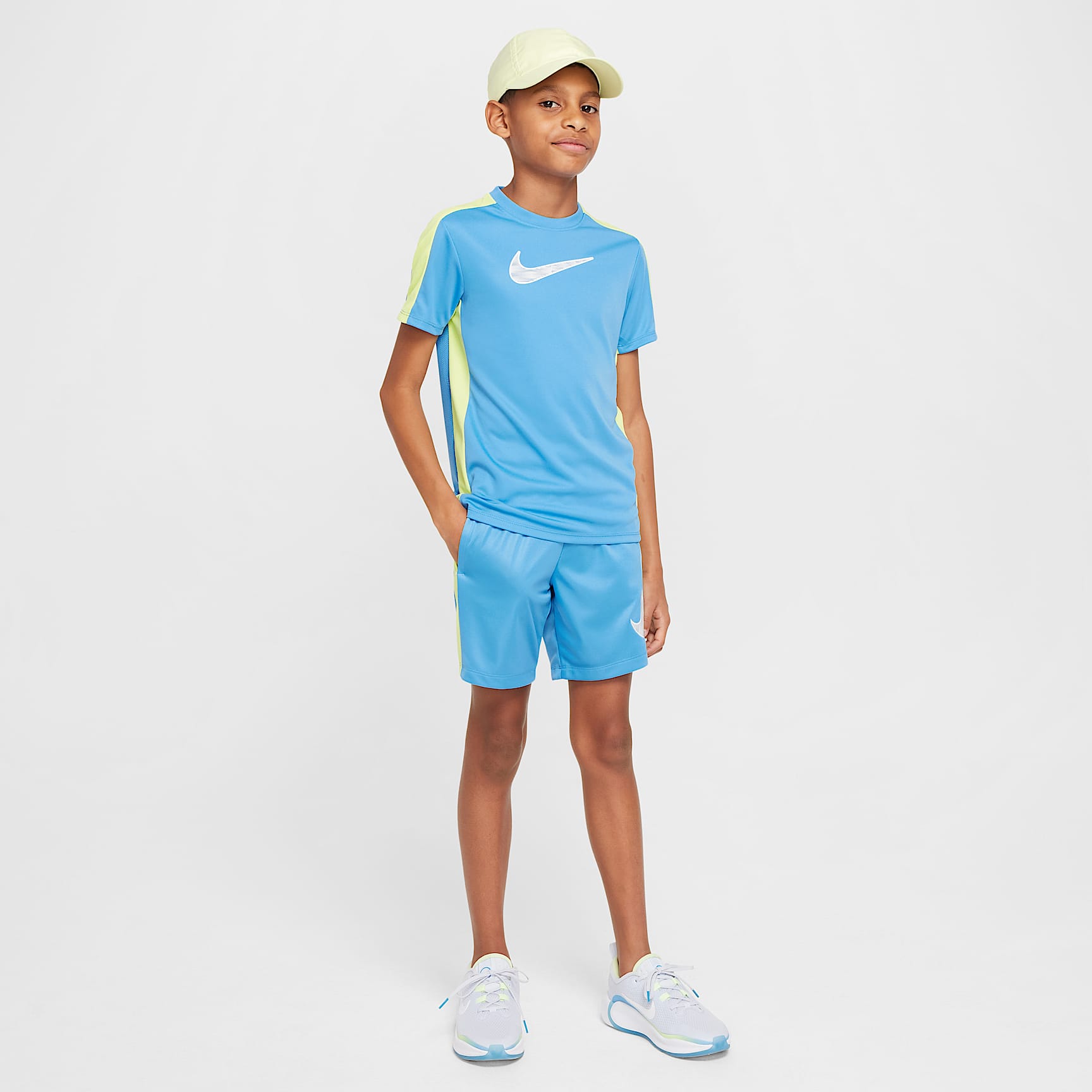 Nike Trophy23 Big Kids' Dri-FIT Short-Sleeve Top