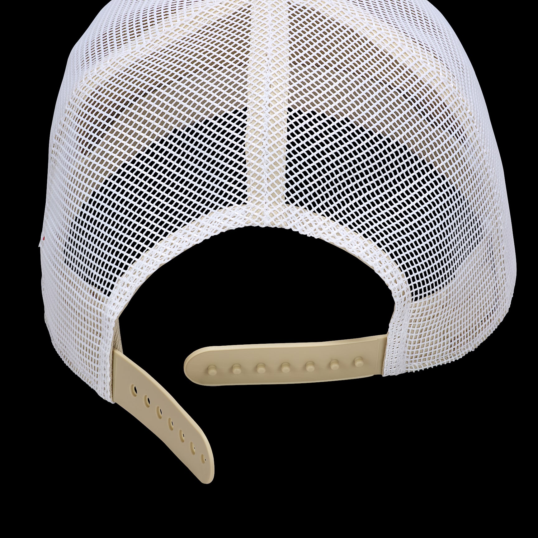 Nike Rise Structured Outdoor Trucker Cap