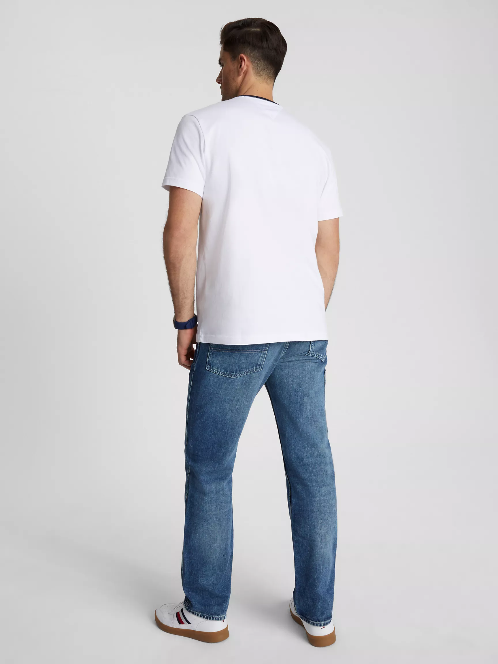 Мужская футболка Tommy Hilfiger, Футболка с вышитым логотипом и полоской в стиле флага